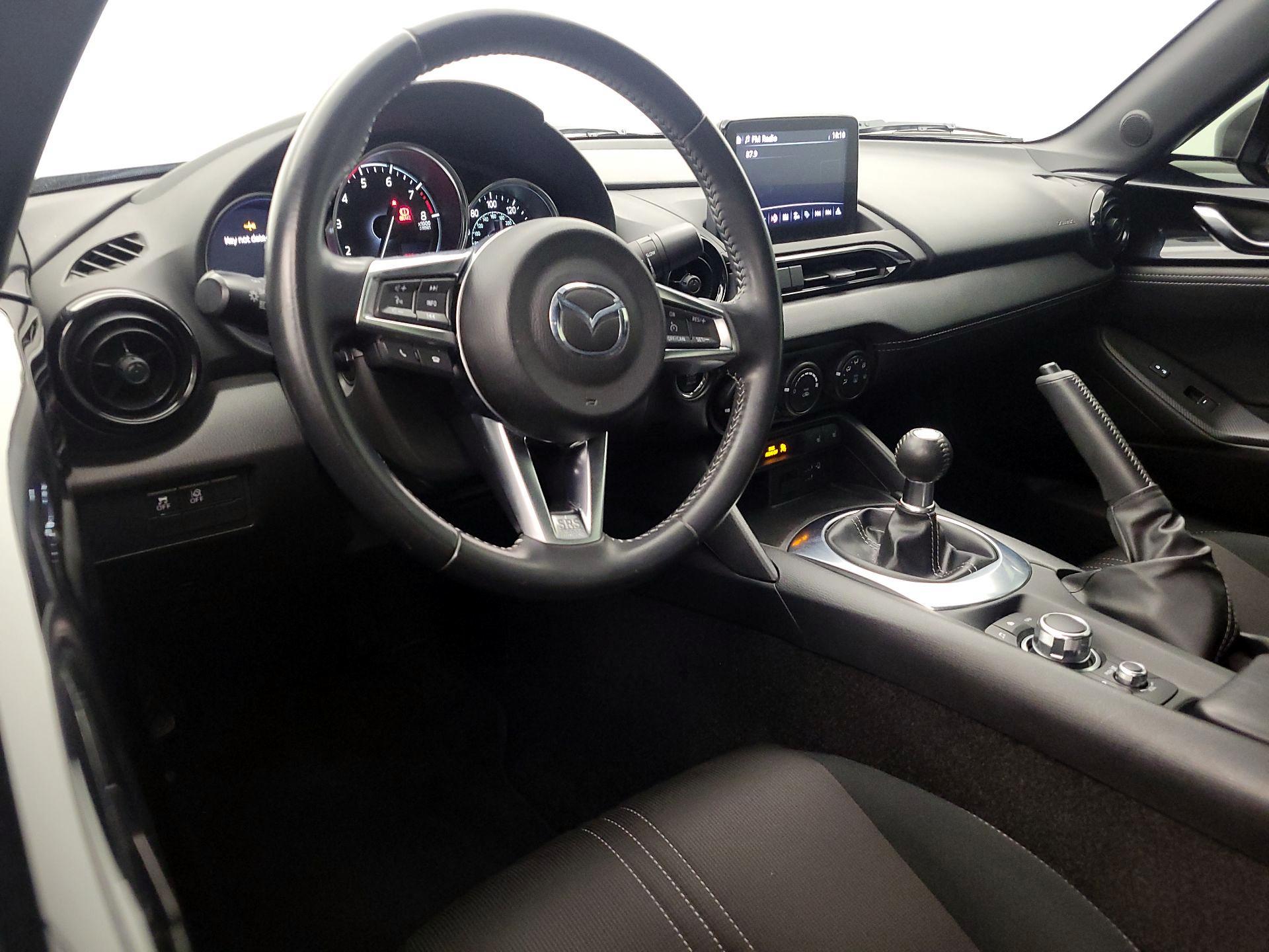 Thumbnail: 2020 Mazda MX-5 Miata - 9