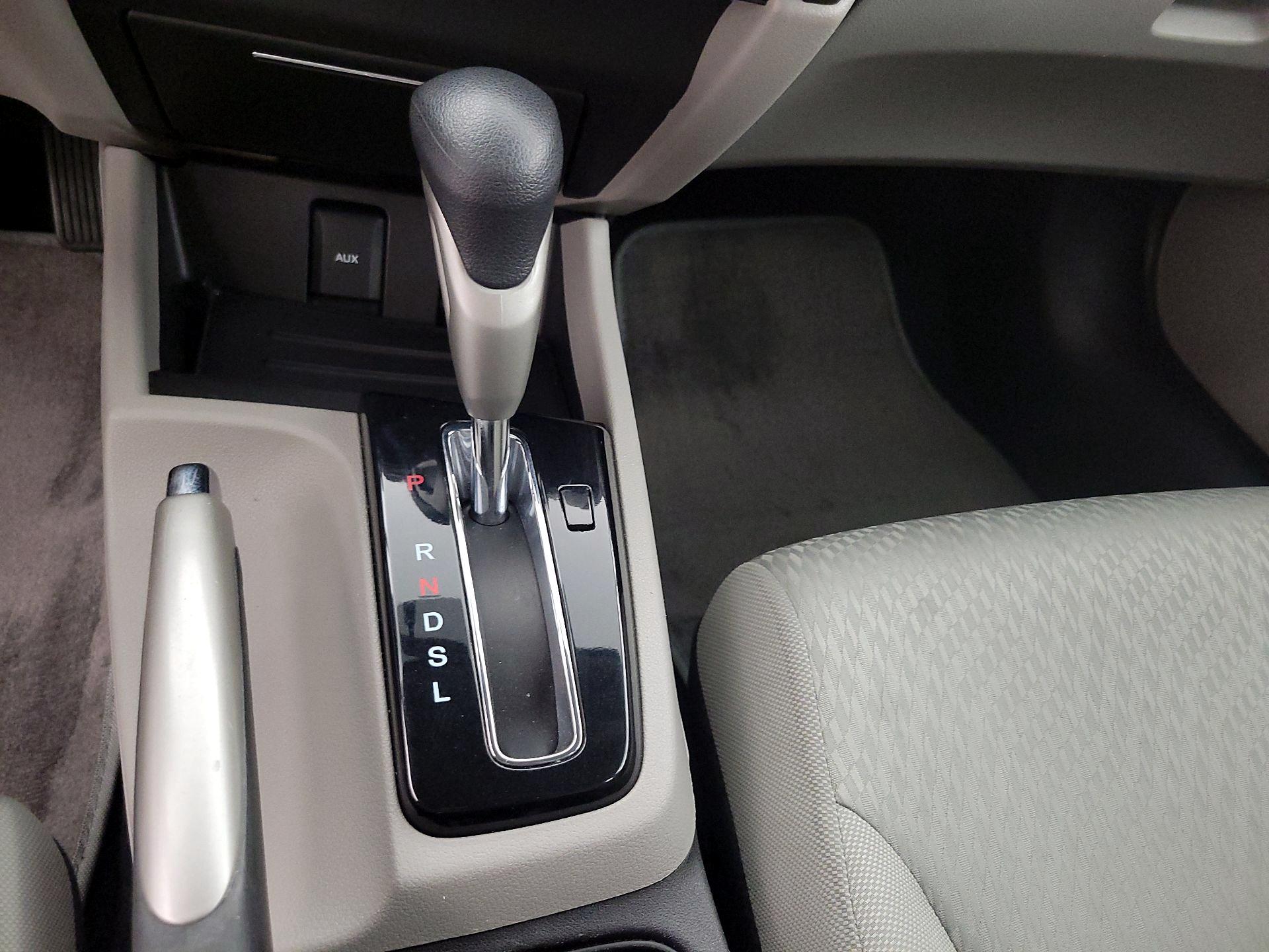 Thumbnail: 2014 Honda Civic - 17