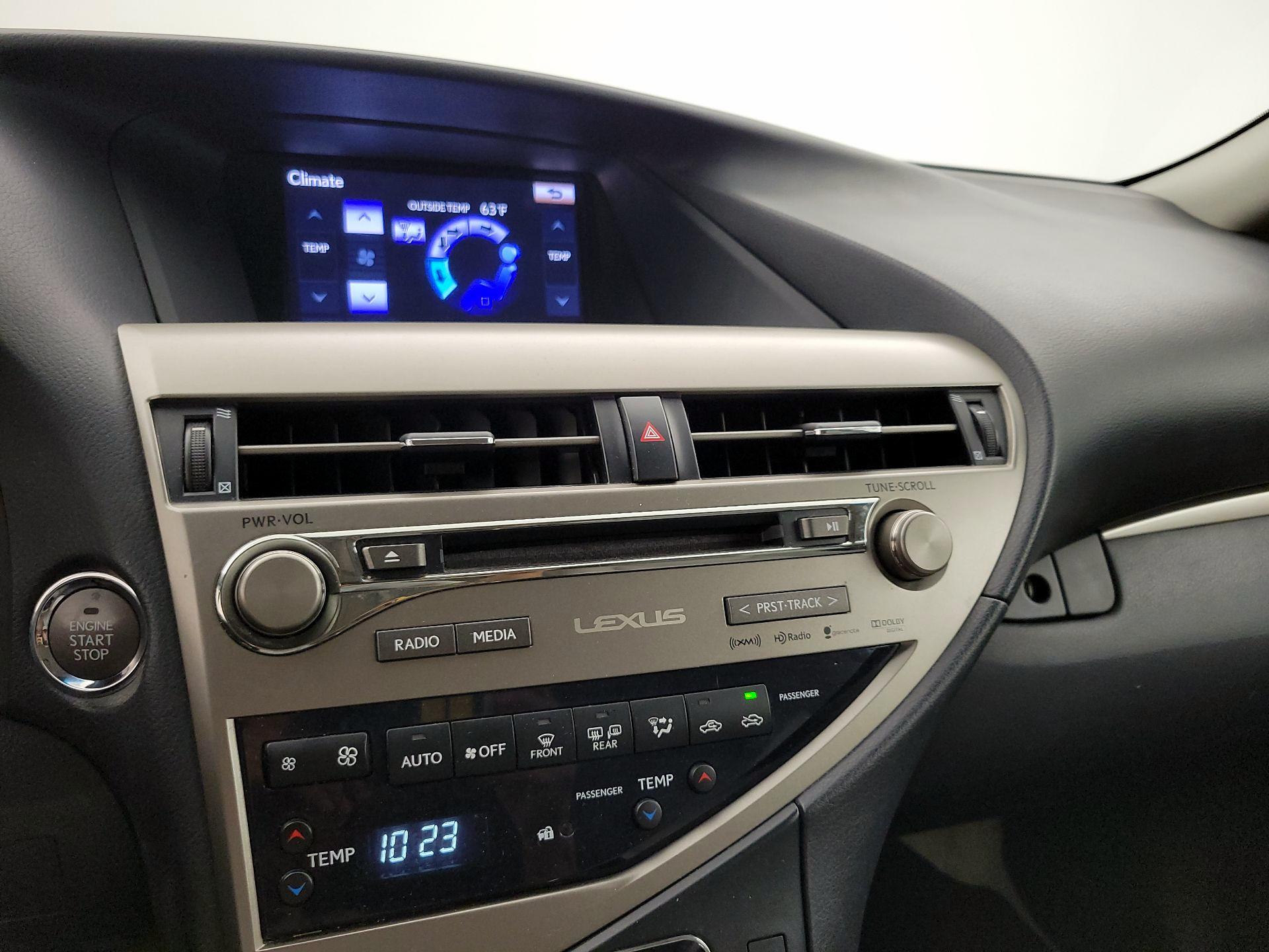 Thumbnail: 2015 Lexus RX - 17