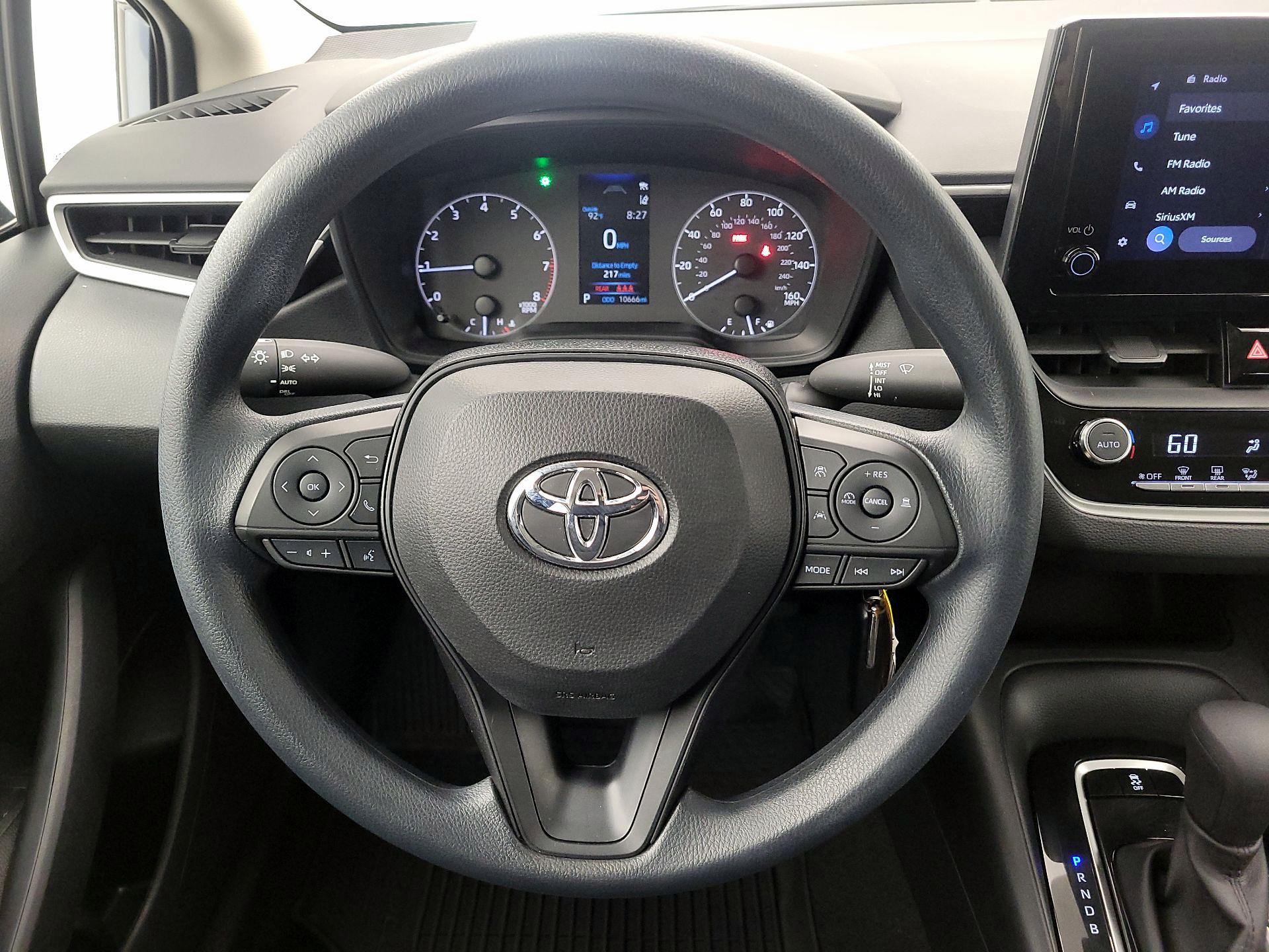 Thumbnail: 2023 Toyota Corolla - 10