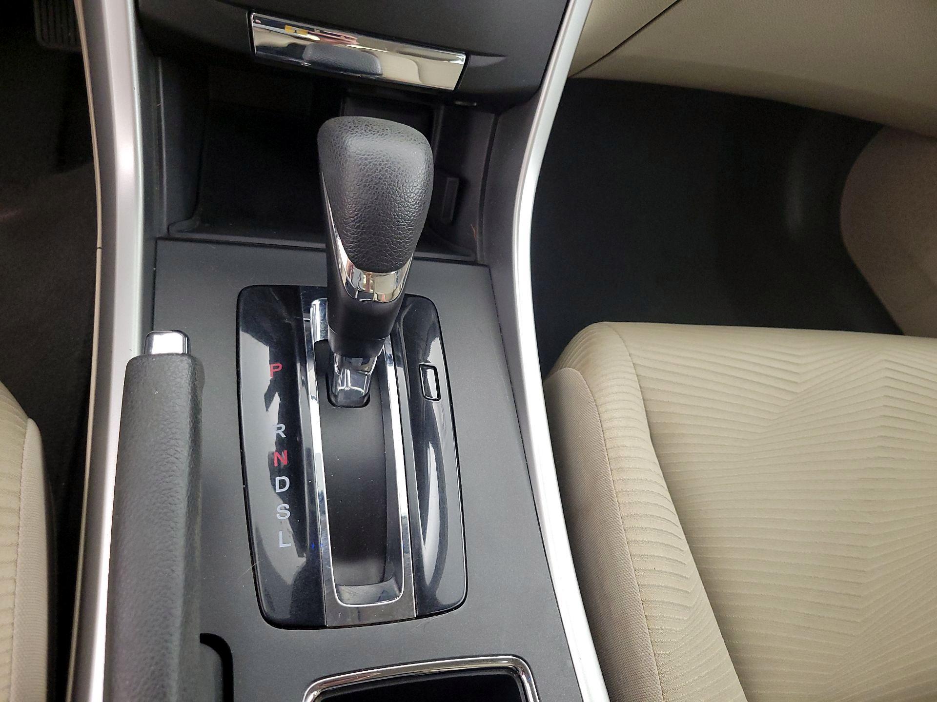 Thumbnail: 2014 Honda Accord - 17