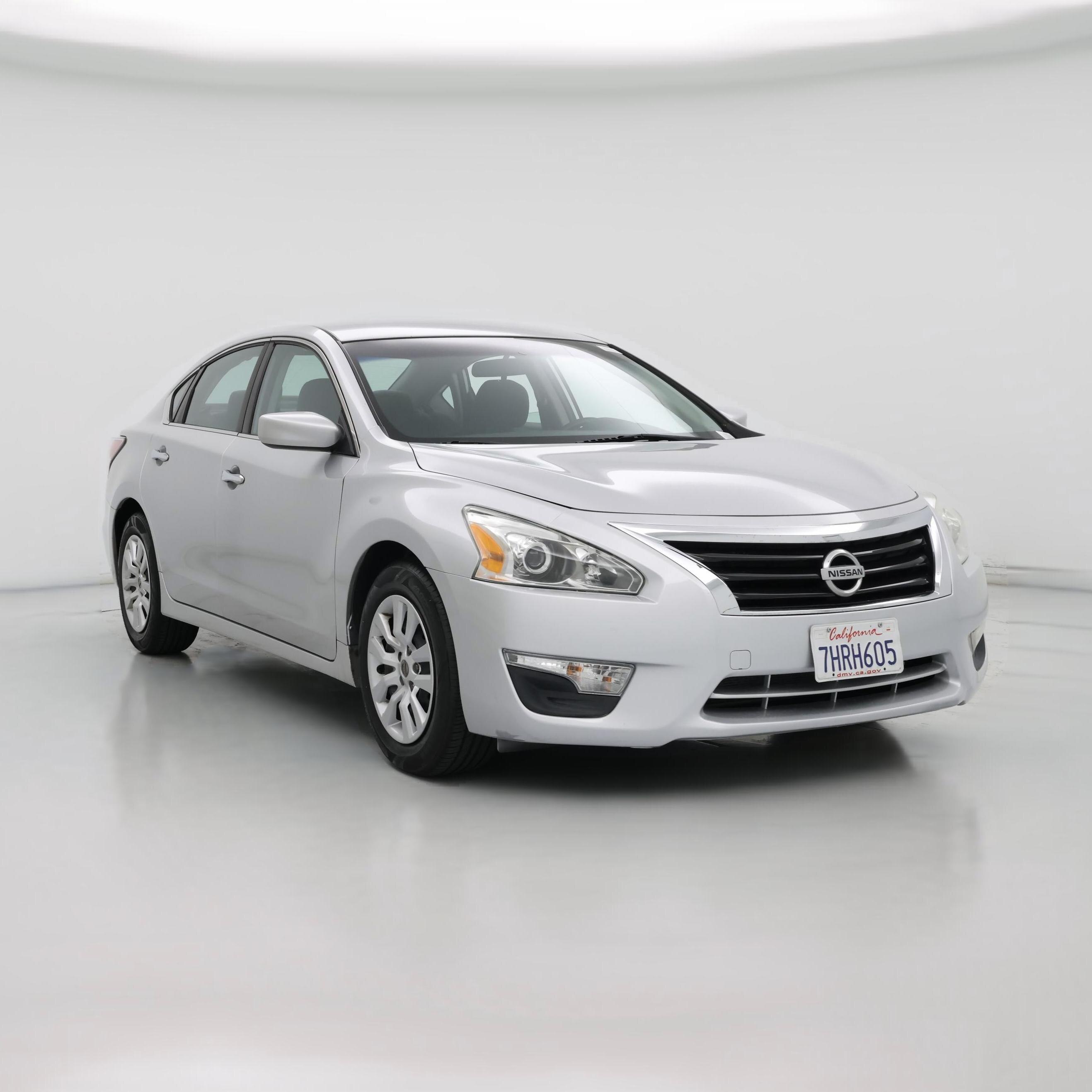 Thumbnail: 2015 Nissan Altima - 1