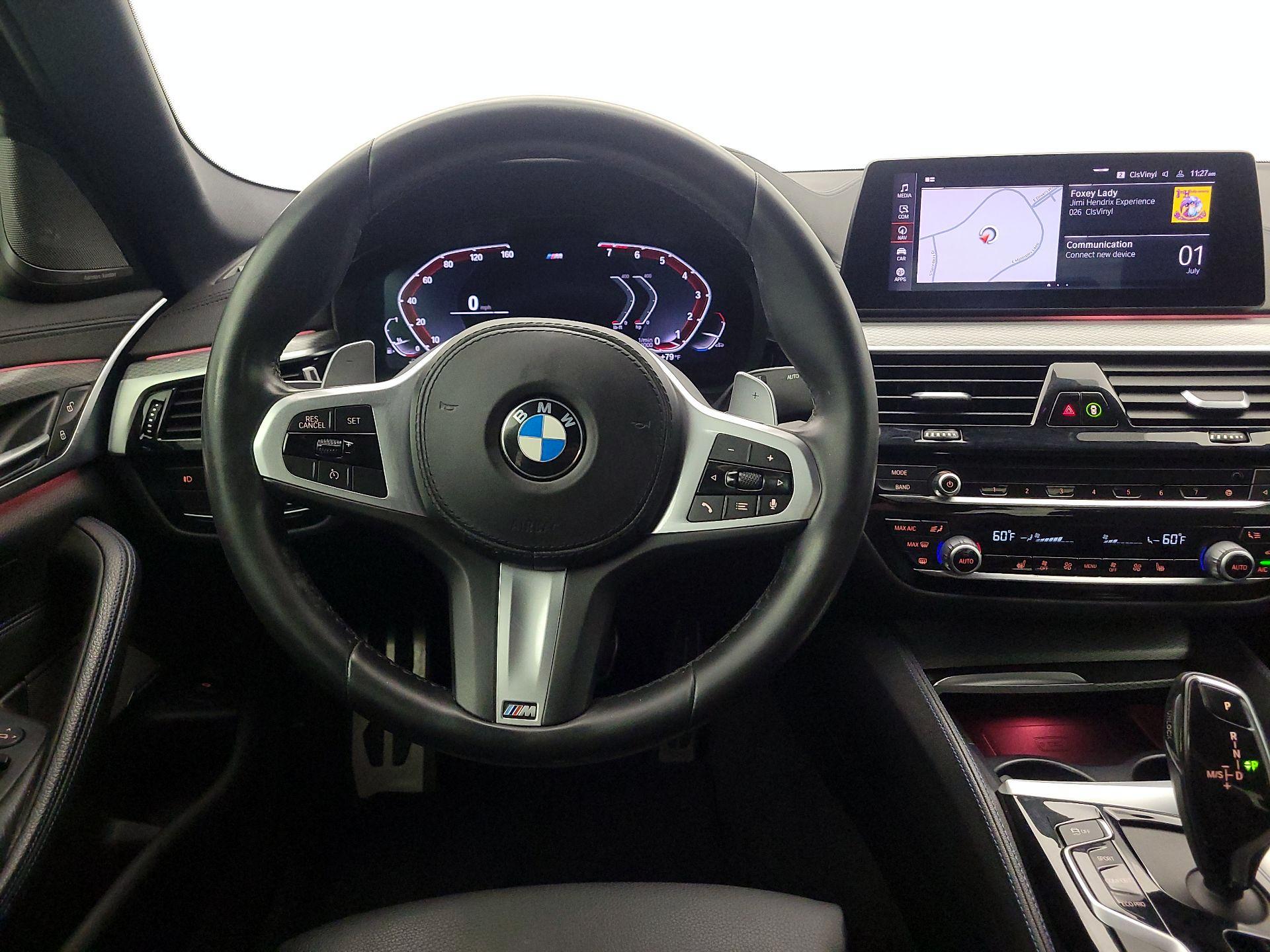 Thumbnail: 2020 BMW 5 Series - 10
