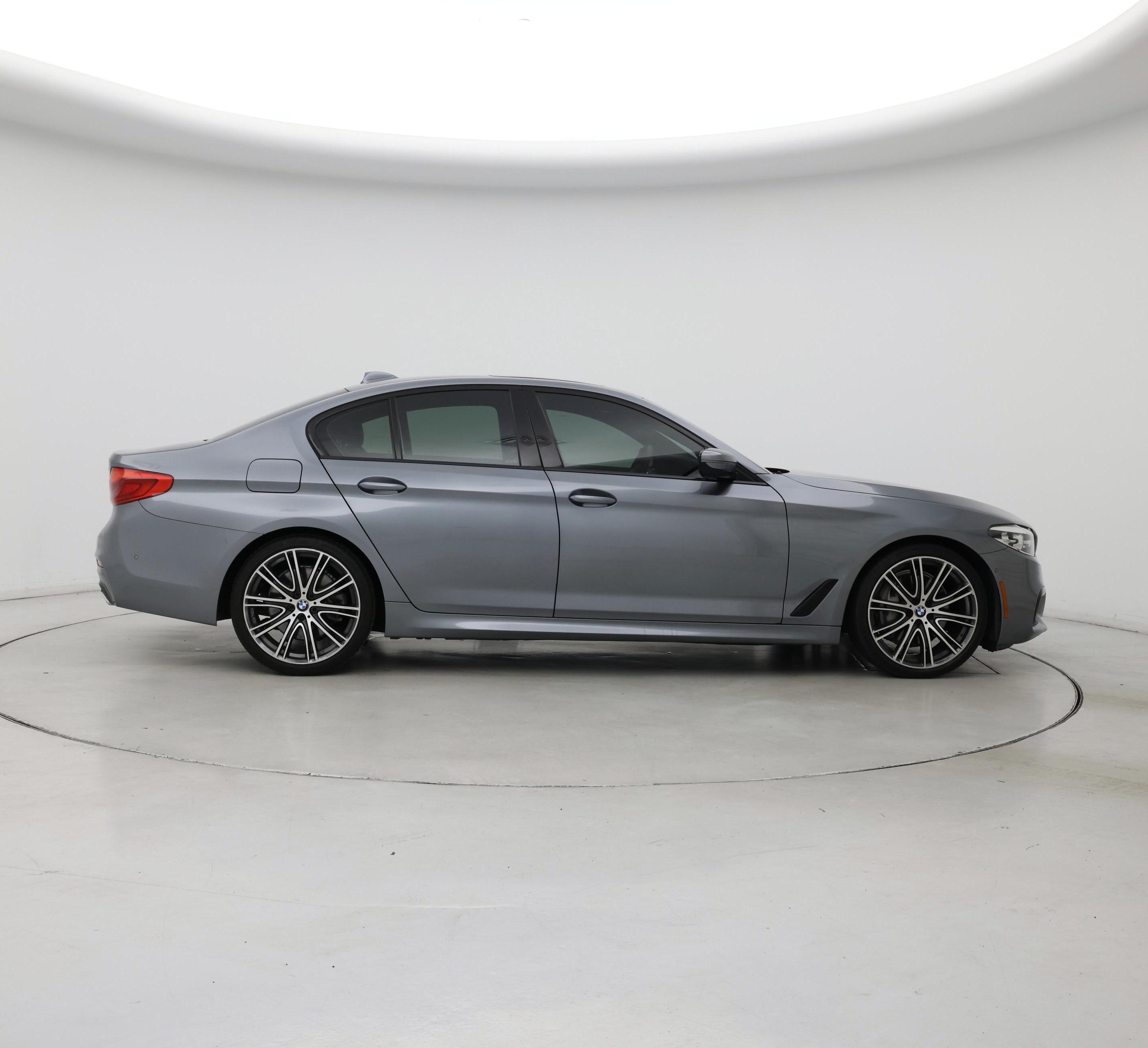 Thumbnail: 2020 BMW 5 Series - 7