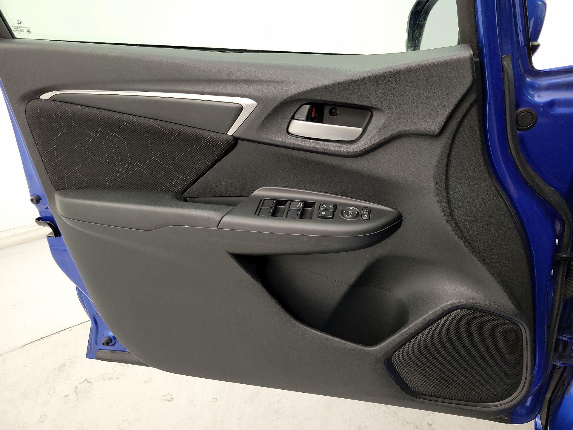 Thumbnail: 2015 Honda Fit - 12