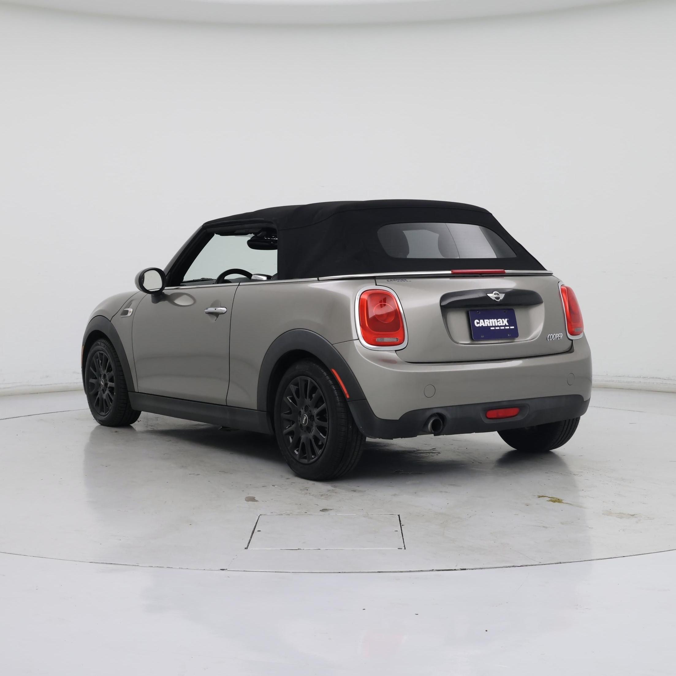 Thumbnail: 2017 MINI Cooper - 2