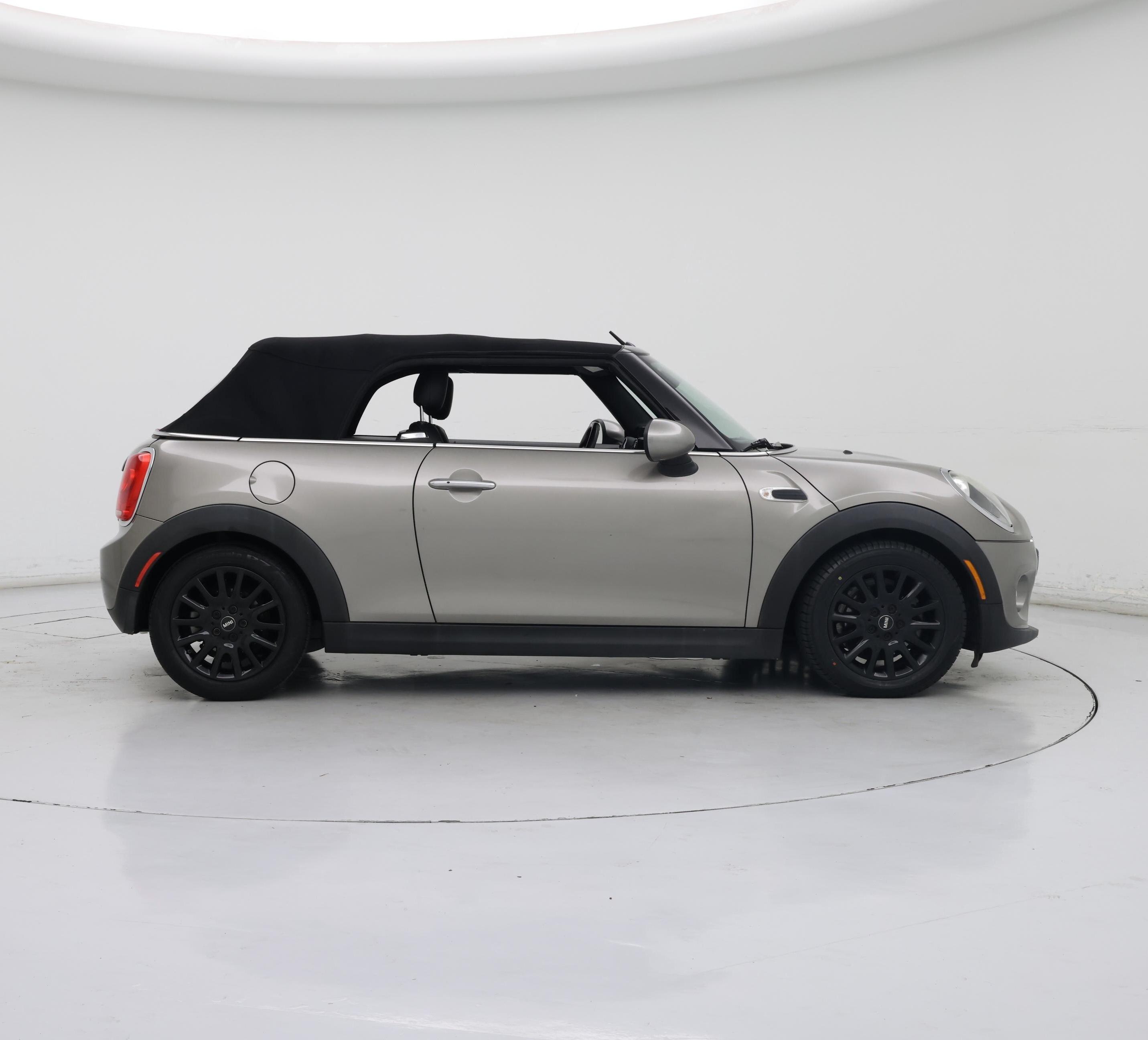Thumbnail: 2017 MINI Cooper - 7