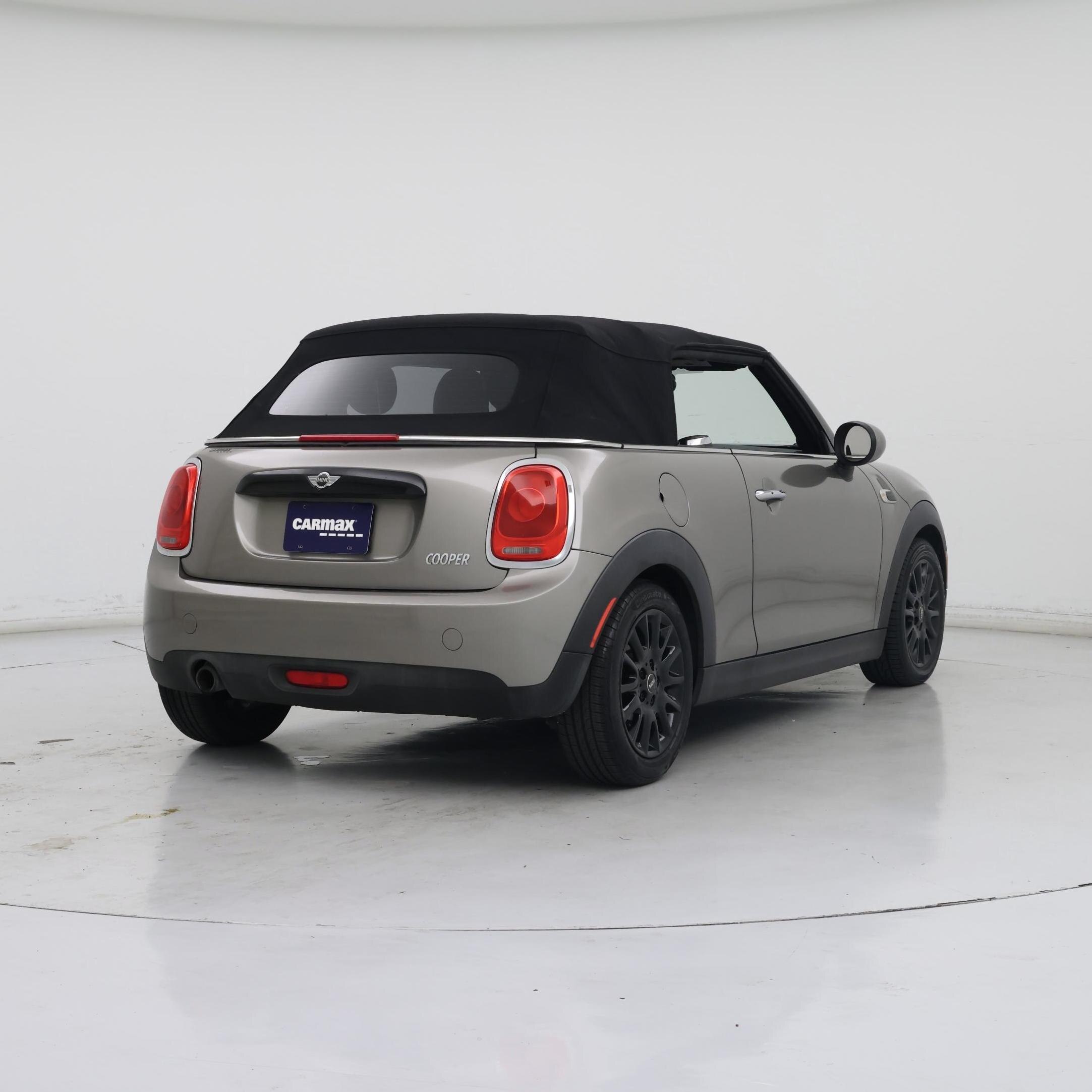 Thumbnail: 2017 MINI Cooper - 8
