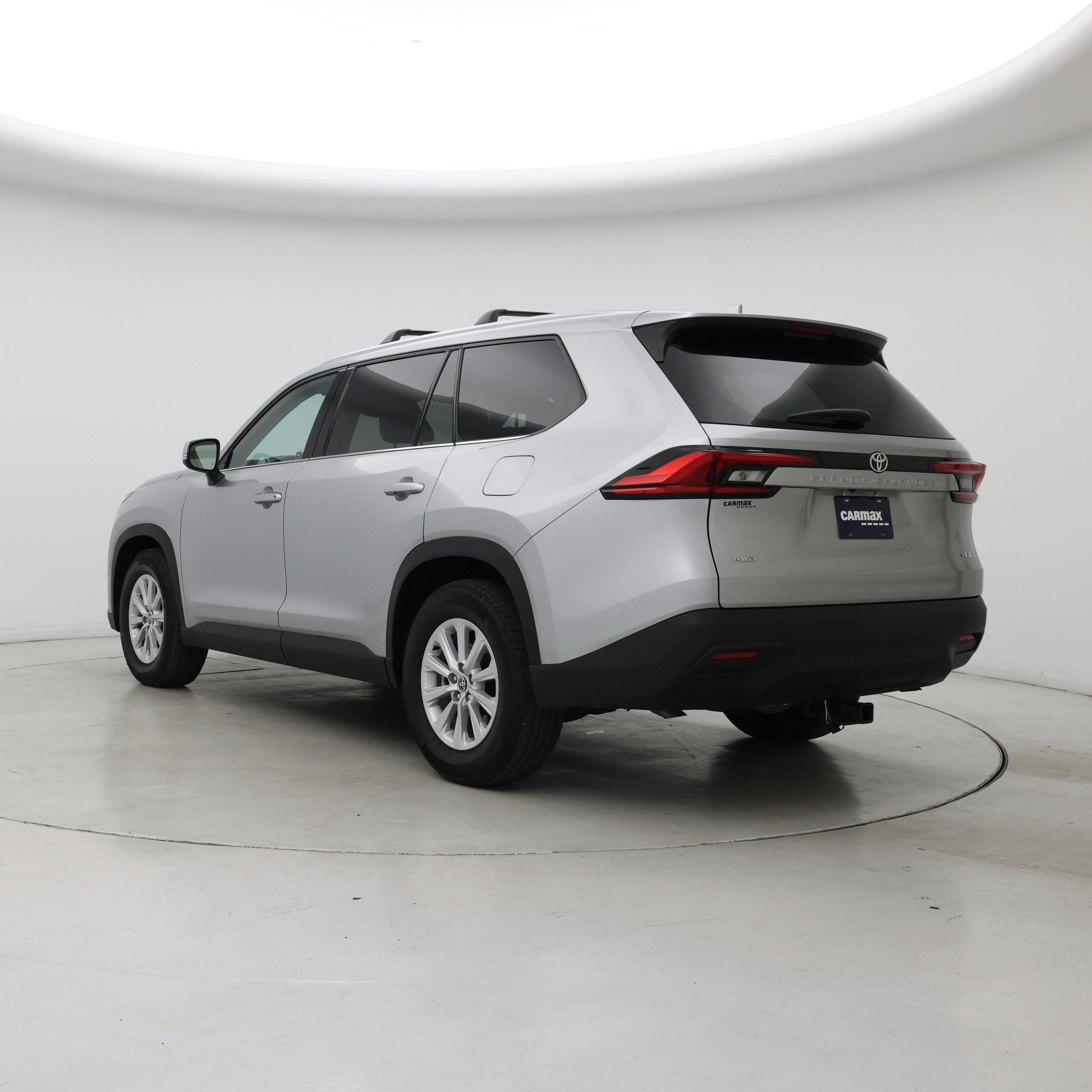 Thumbnail: 2024 Toyota Grand Highlander - 2