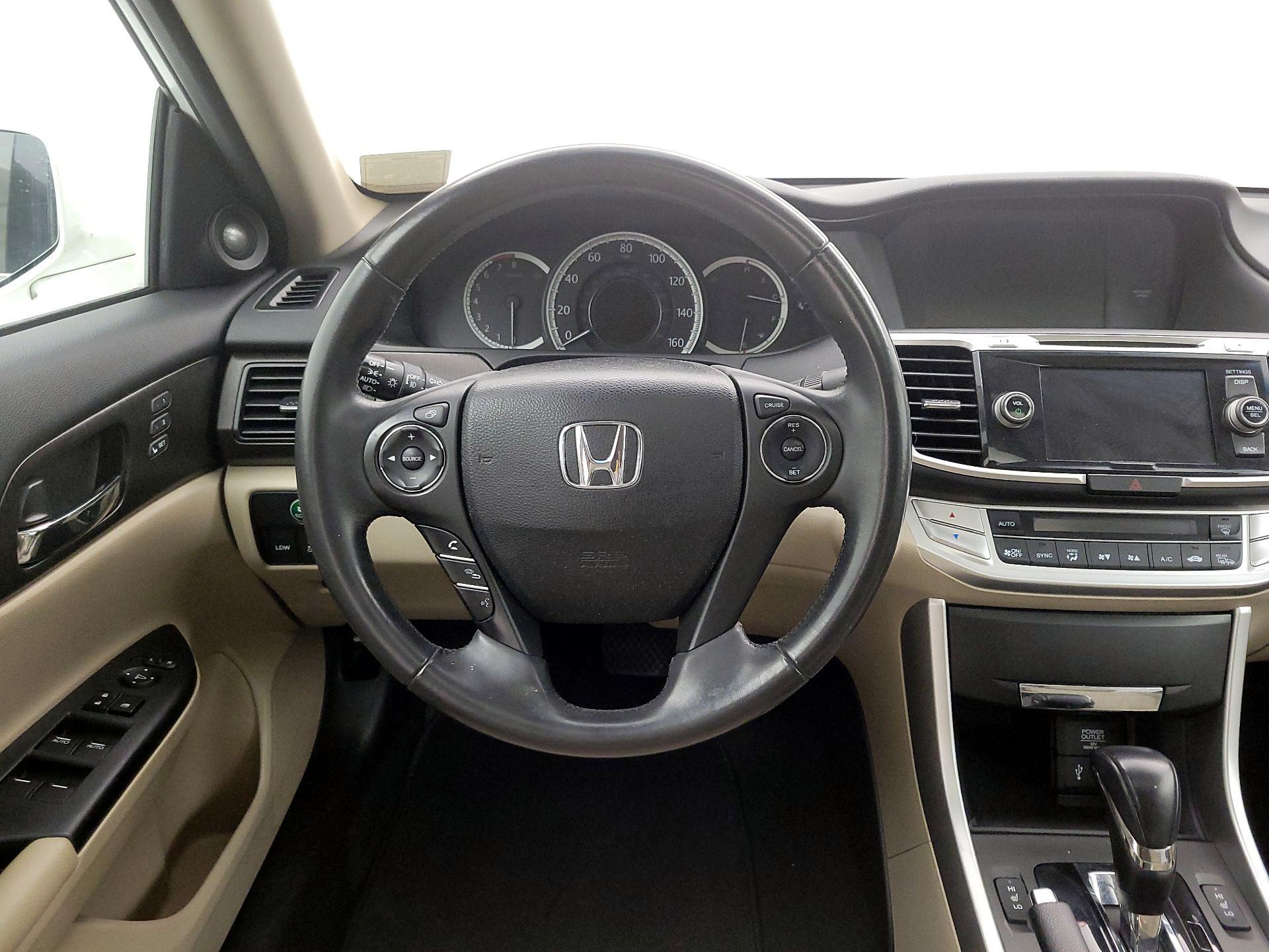 Thumbnail: 2014 Honda Accord - 10