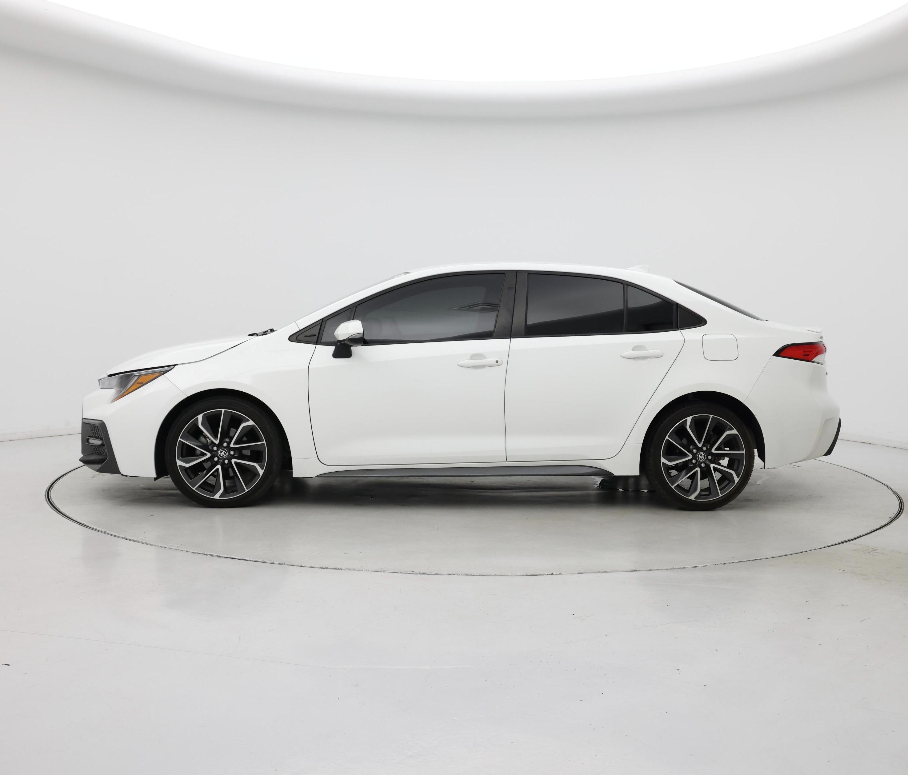 Thumbnail: 2022 Toyota Corolla - 3