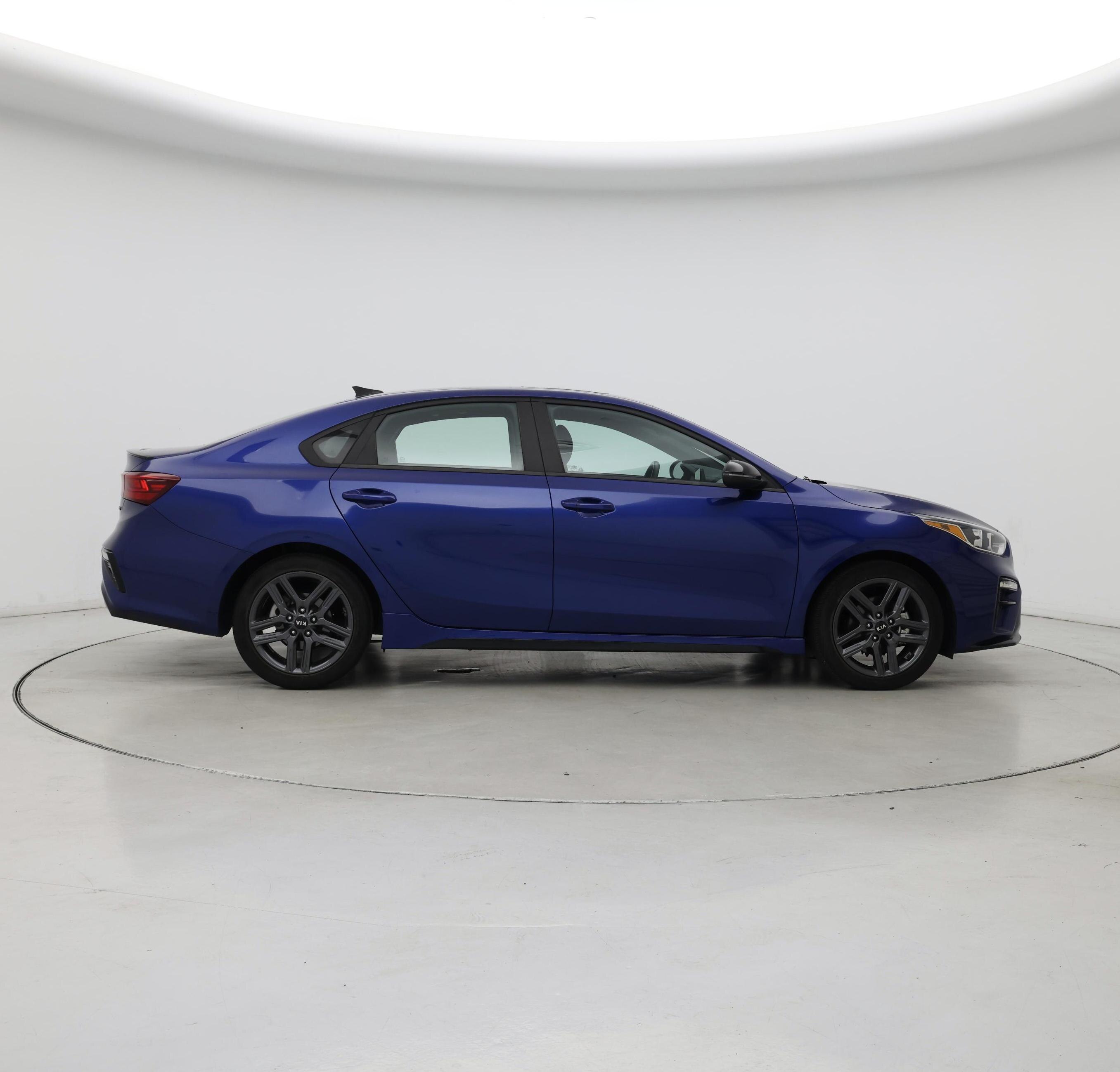 Thumbnail: 2021 Kia Forte - 7