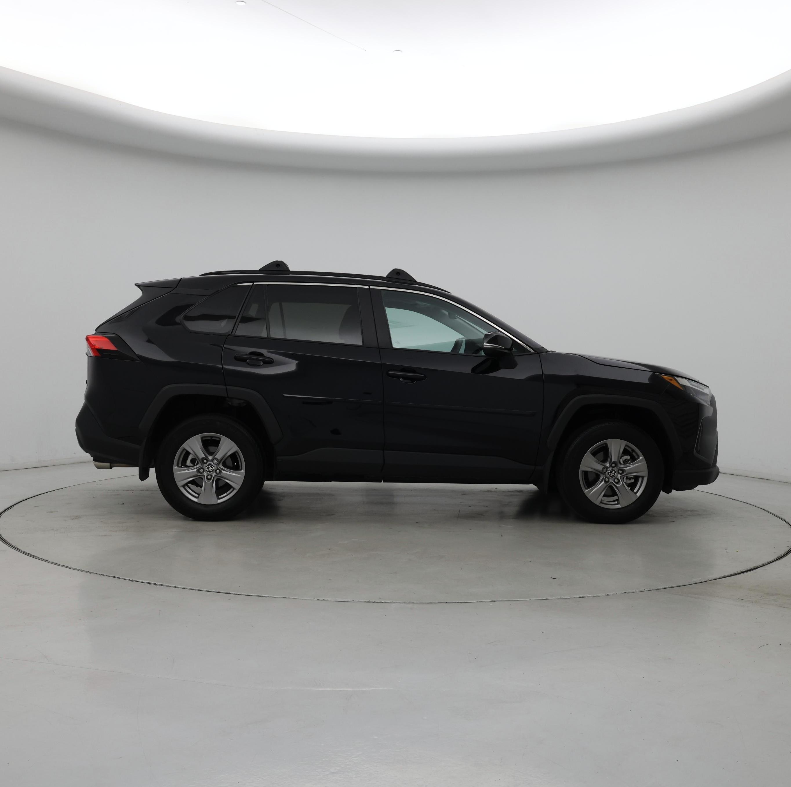 Thumbnail: 2023 Toyota RAV4 - 7