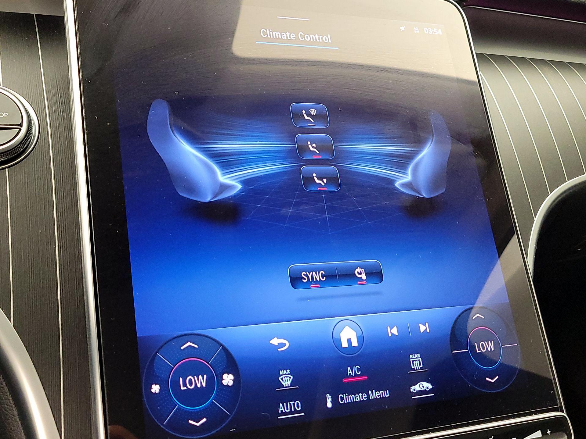 Thumbnail: 2023 Mercedes-Benz C-Class - 16