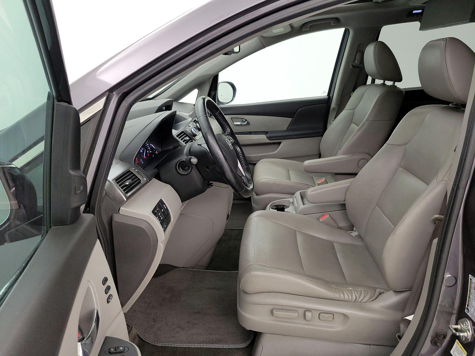 Thumbnail: 2015 Honda Odyssey - 11