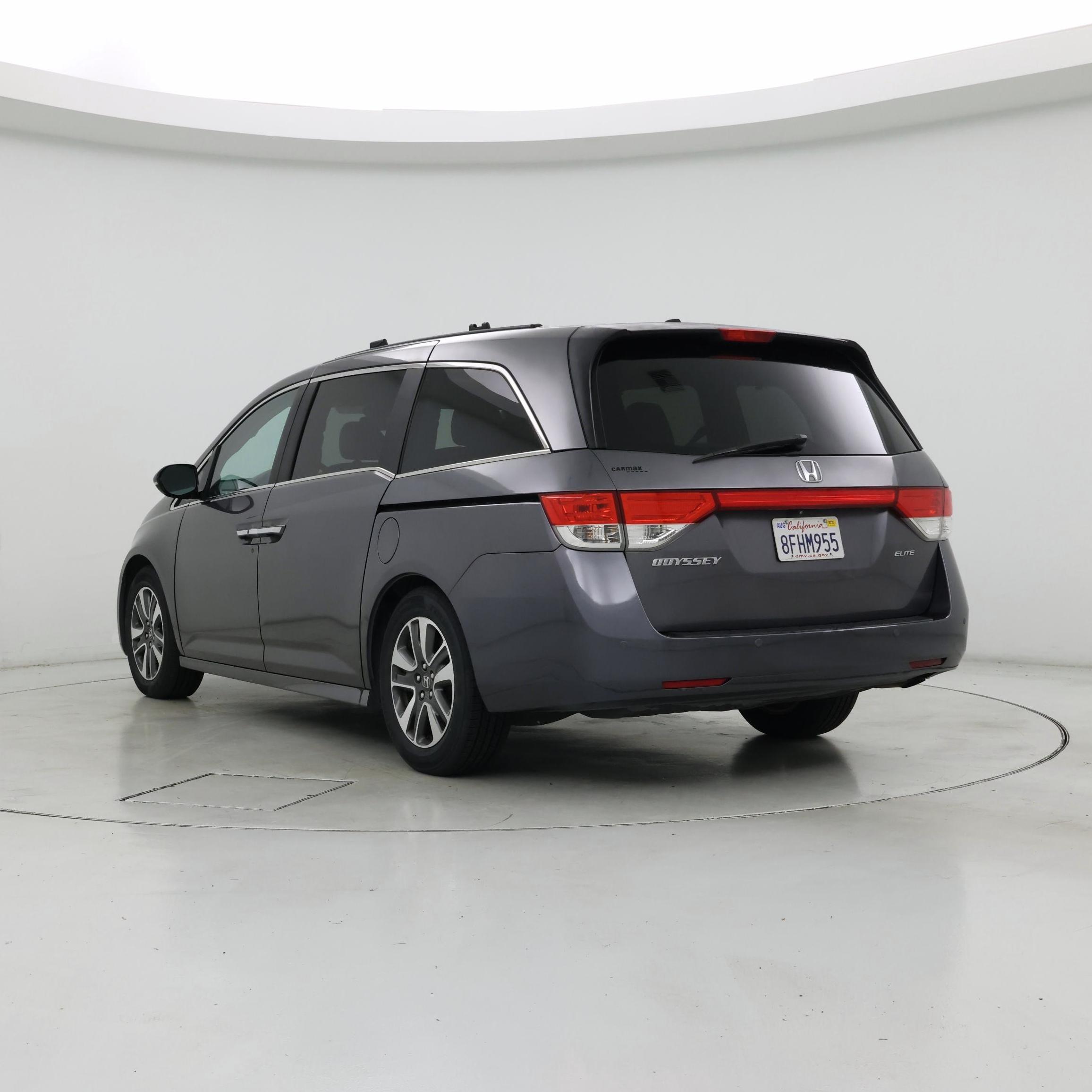 Thumbnail: 2015 Honda Odyssey - 2