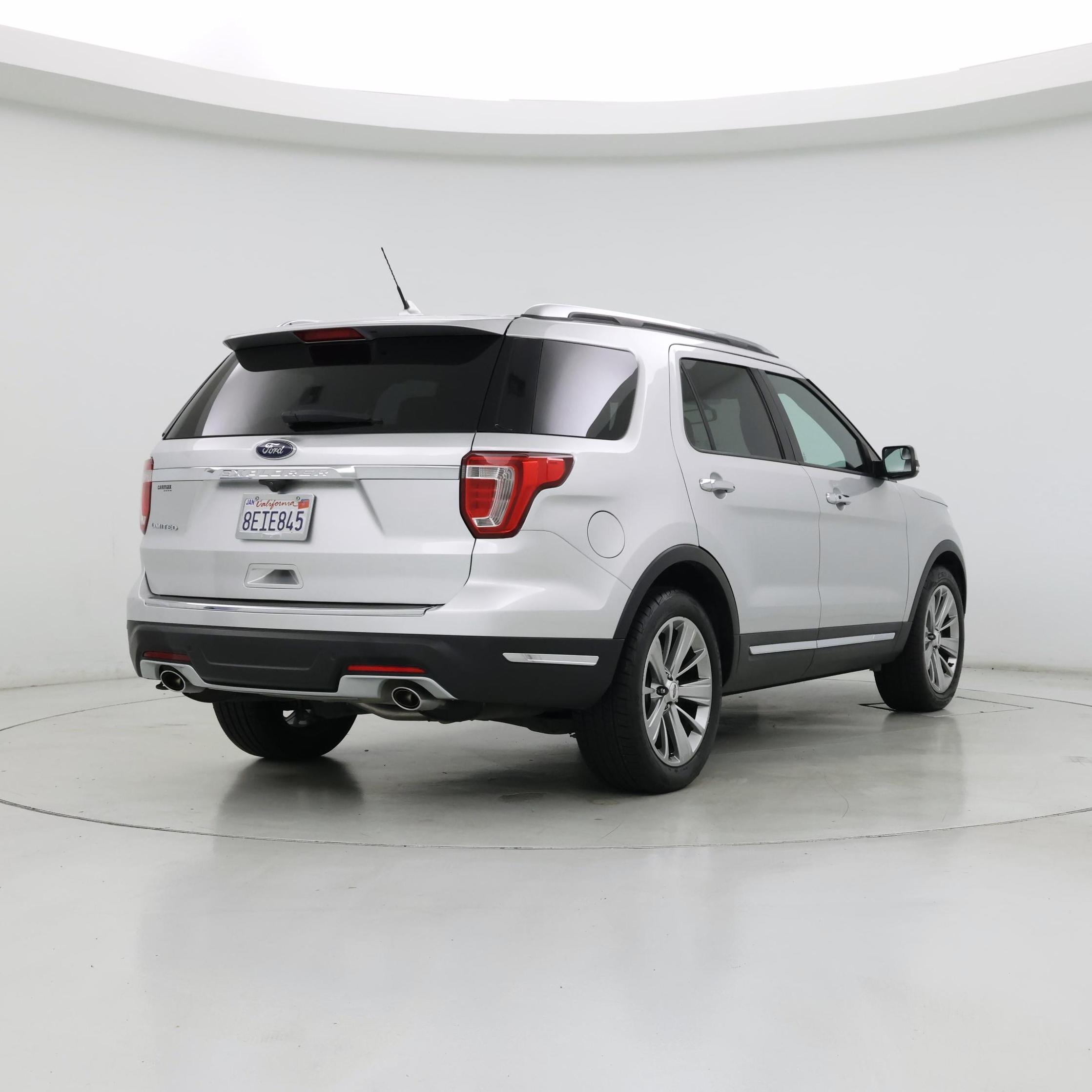 Thumbnail: 2018 Ford Explorer - 8