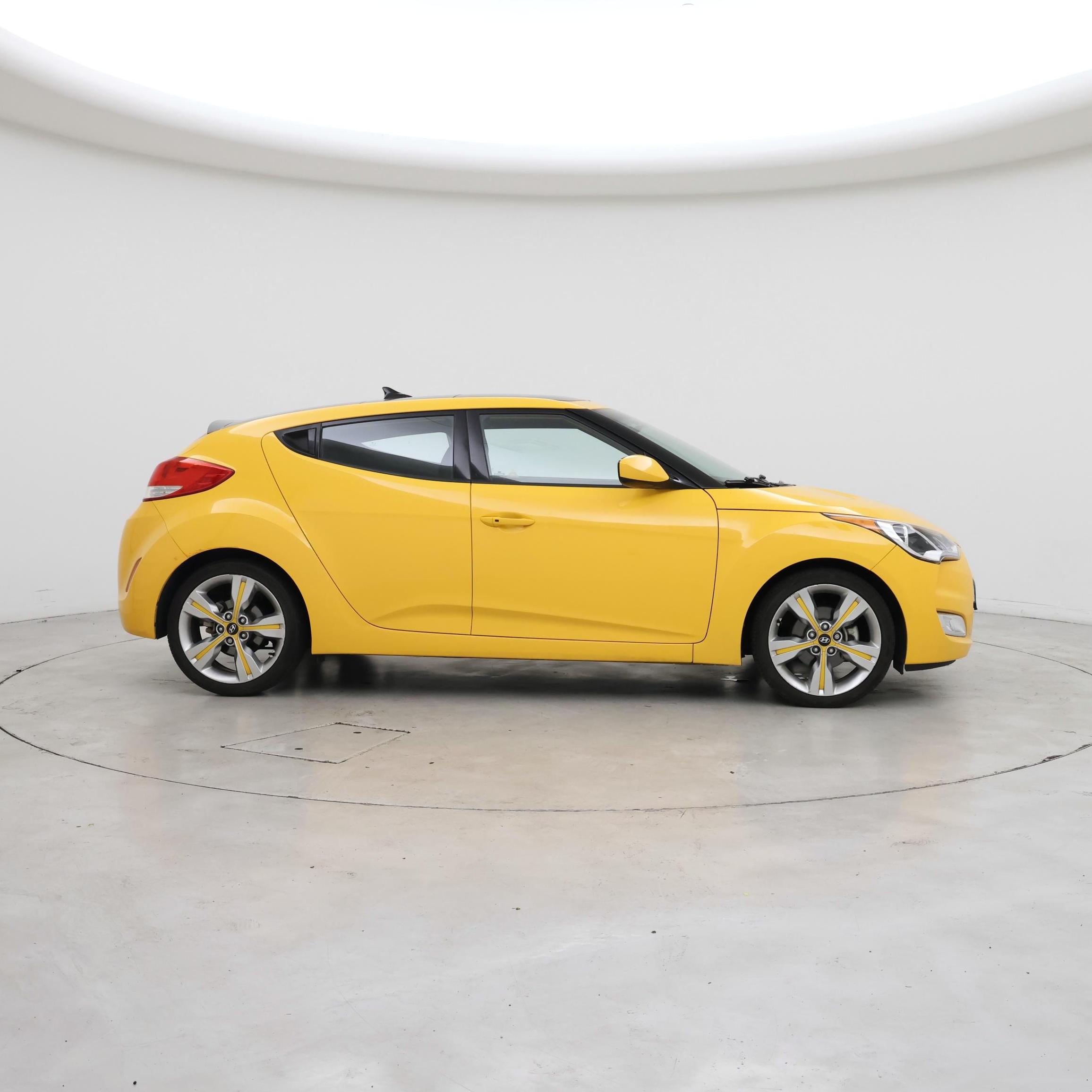 Thumbnail: 2017 Hyundai Veloster - 7