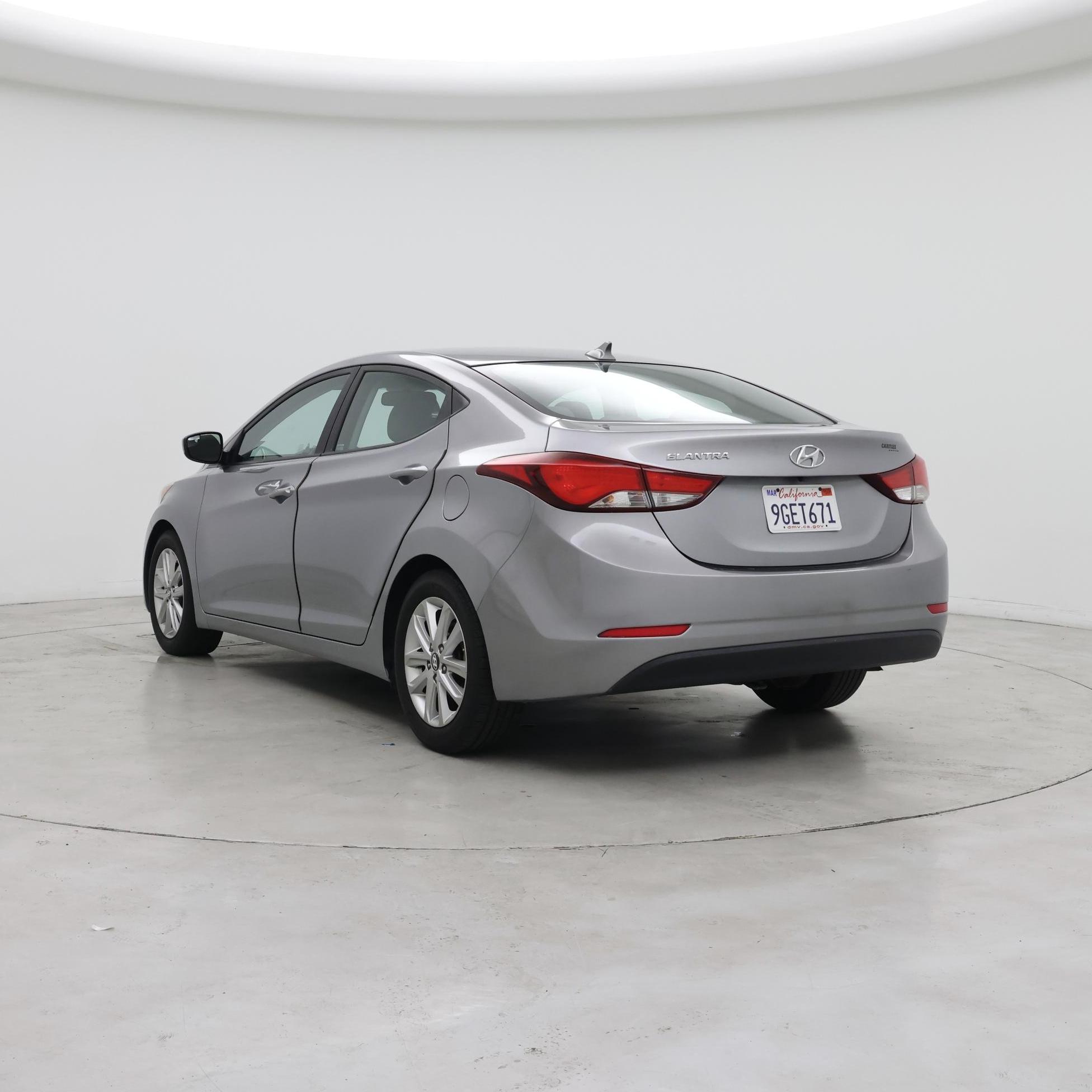Thumbnail: 2015 Hyundai Elantra - 2