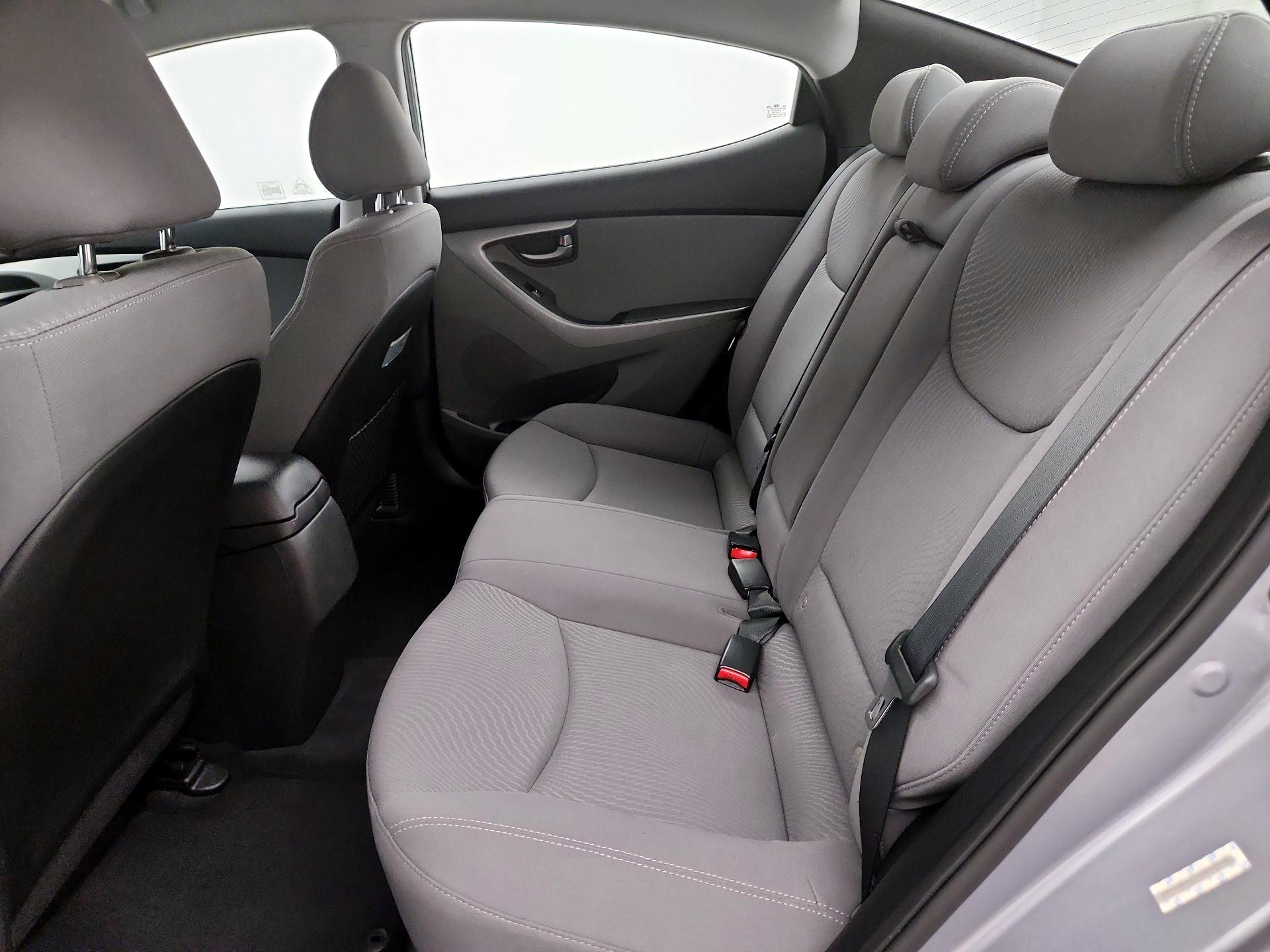 Thumbnail: 2015 Hyundai Elantra - 19