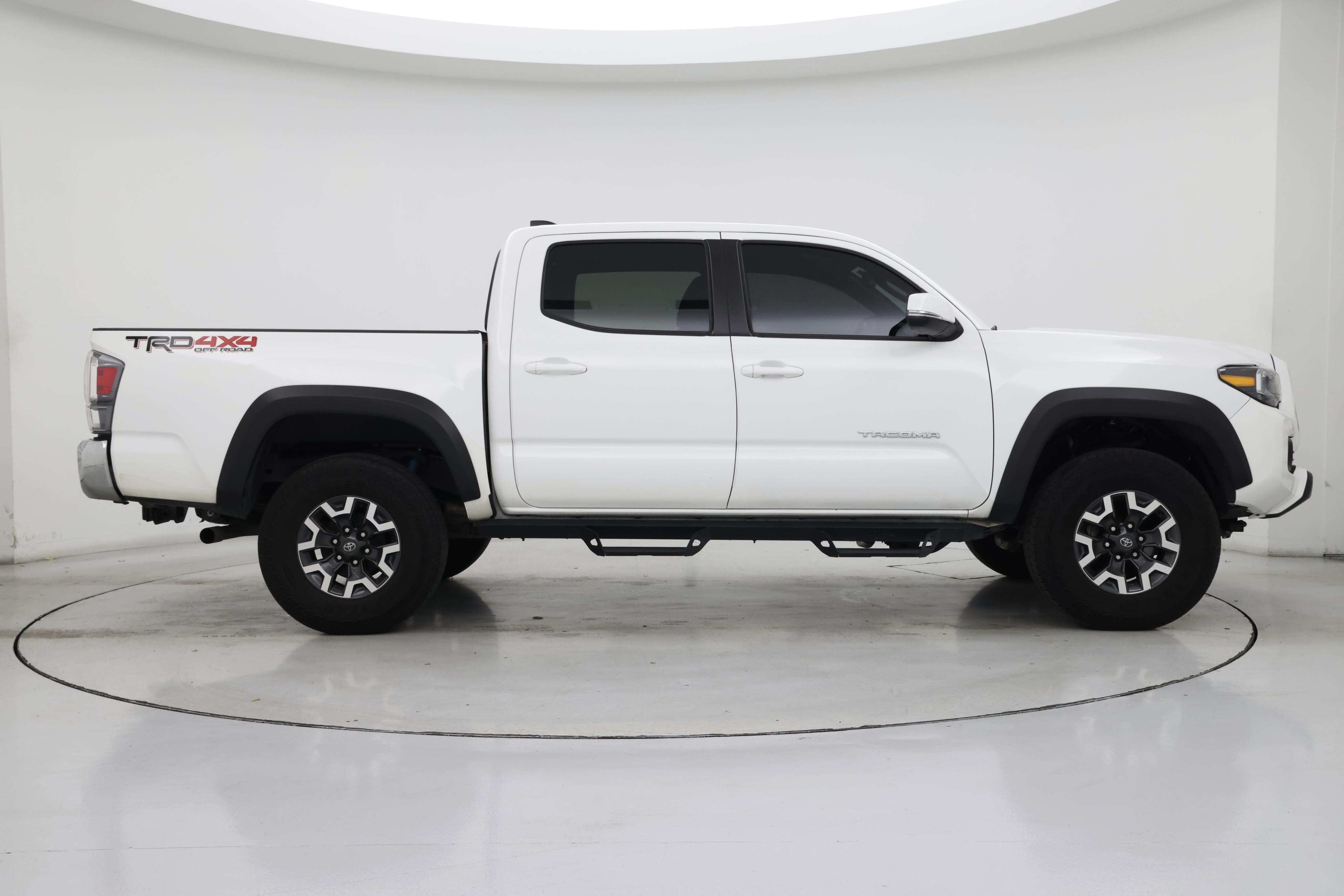 Thumbnail: 2023 Toyota Tacoma - 7