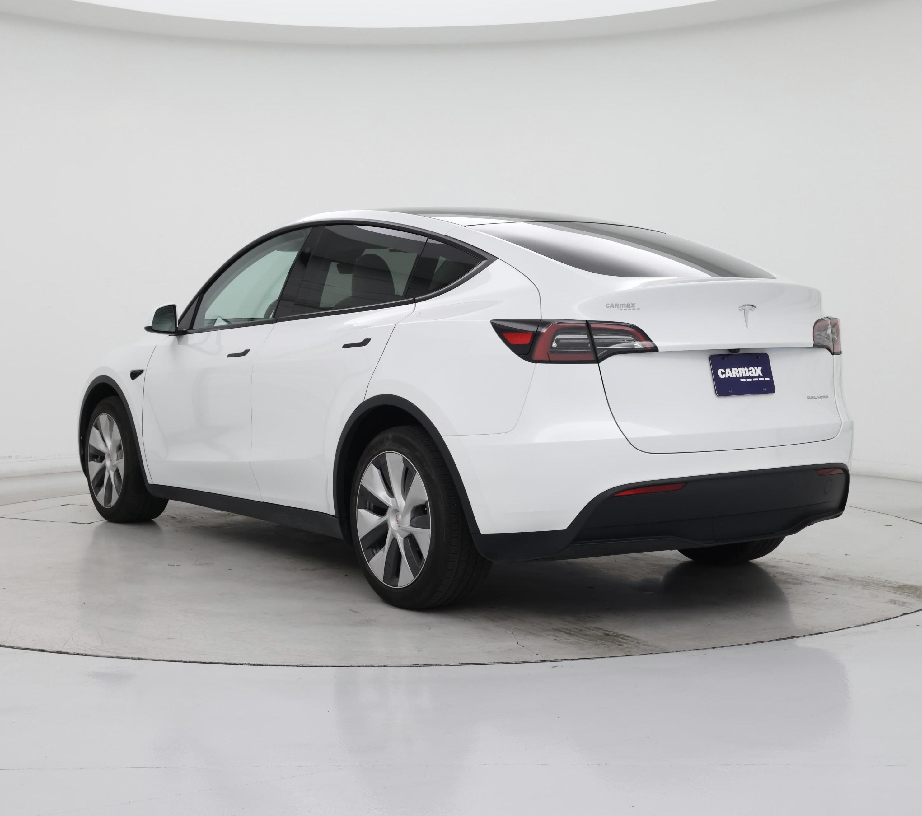 Thumbnail: 2023 Tesla Model Y - 2
