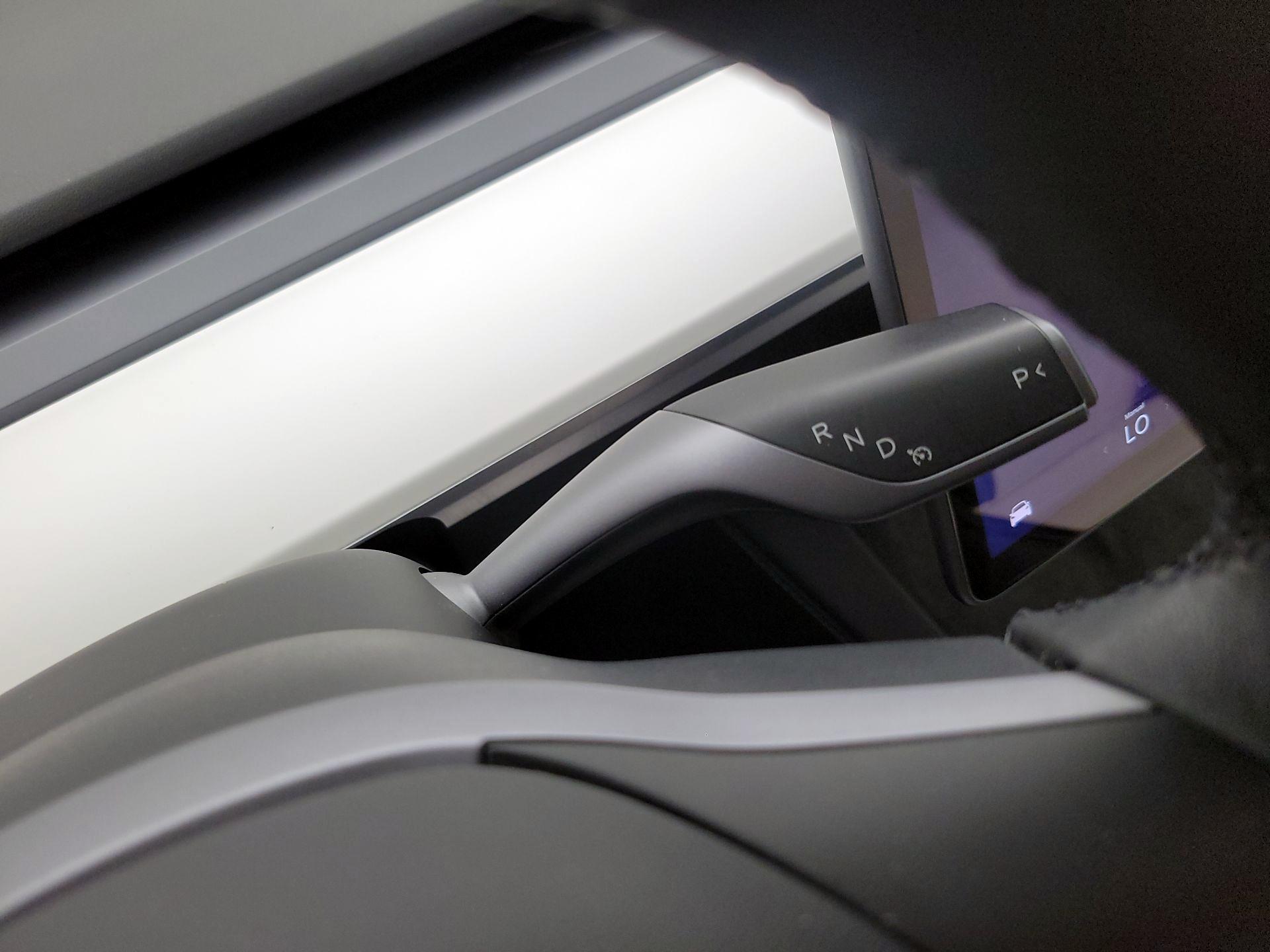 Thumbnail: 2022 Tesla Model 3 - 17