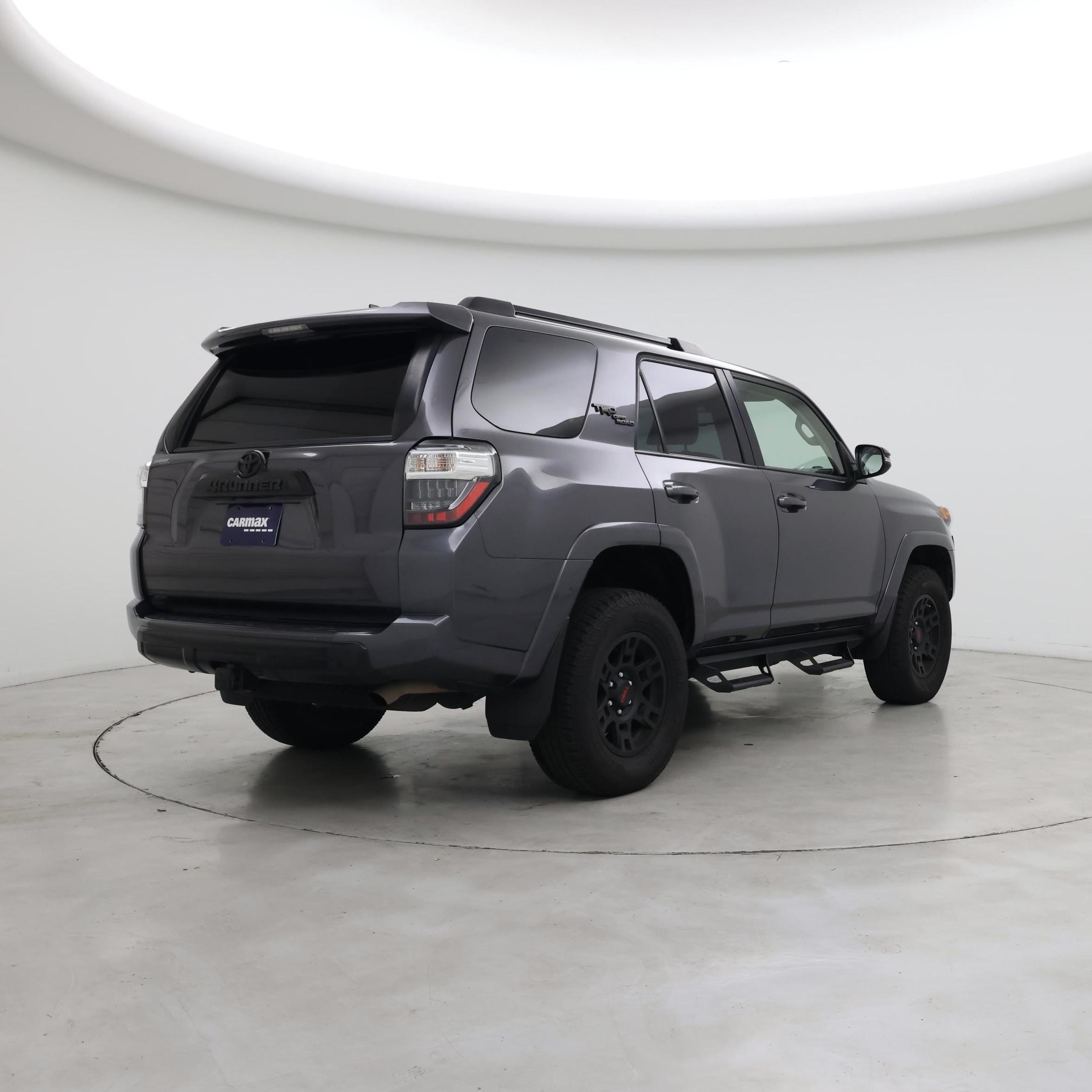Thumbnail: 2020 Toyota 4Runner - 8
