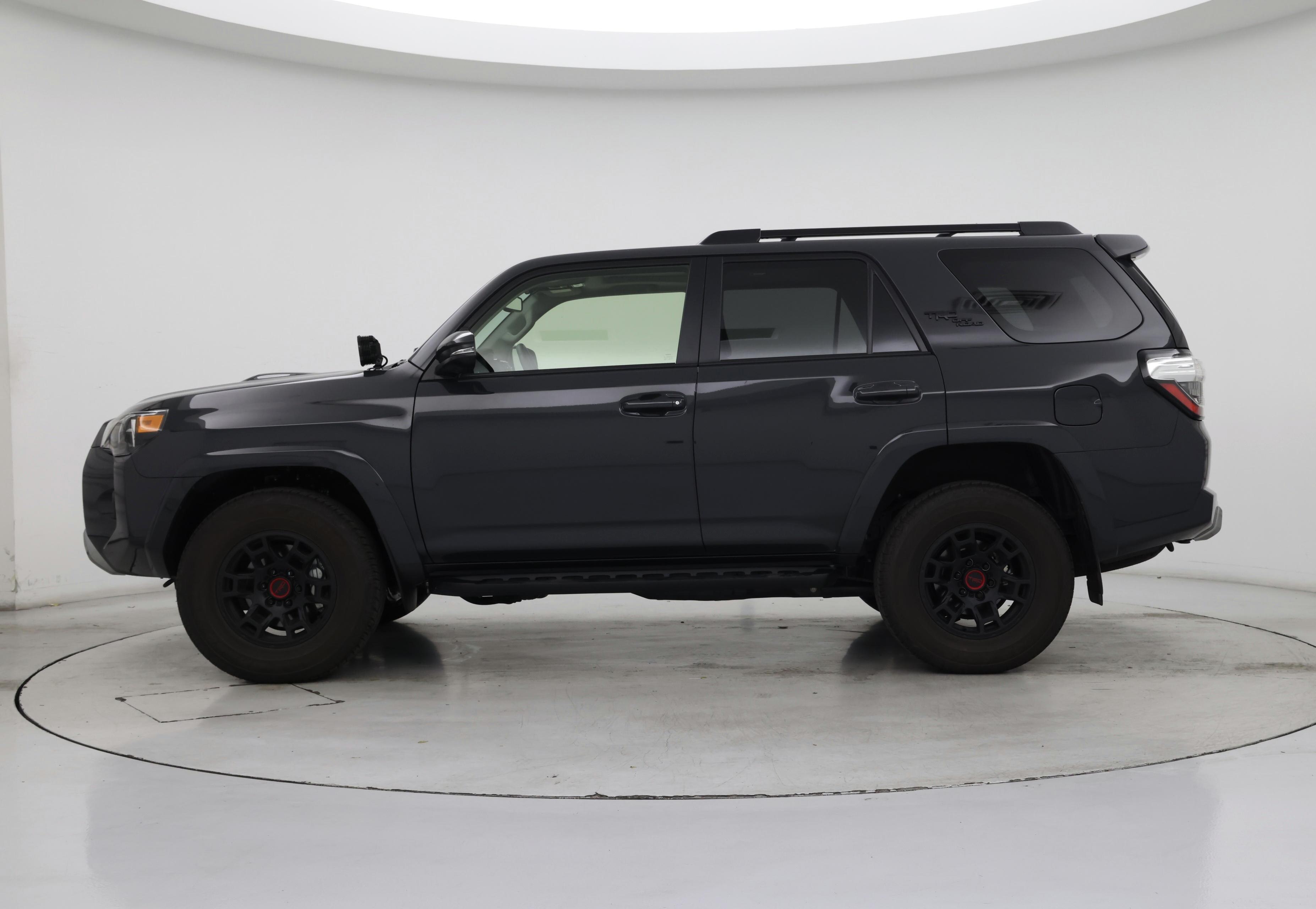 Thumbnail: 2024 Toyota 4Runner - 3