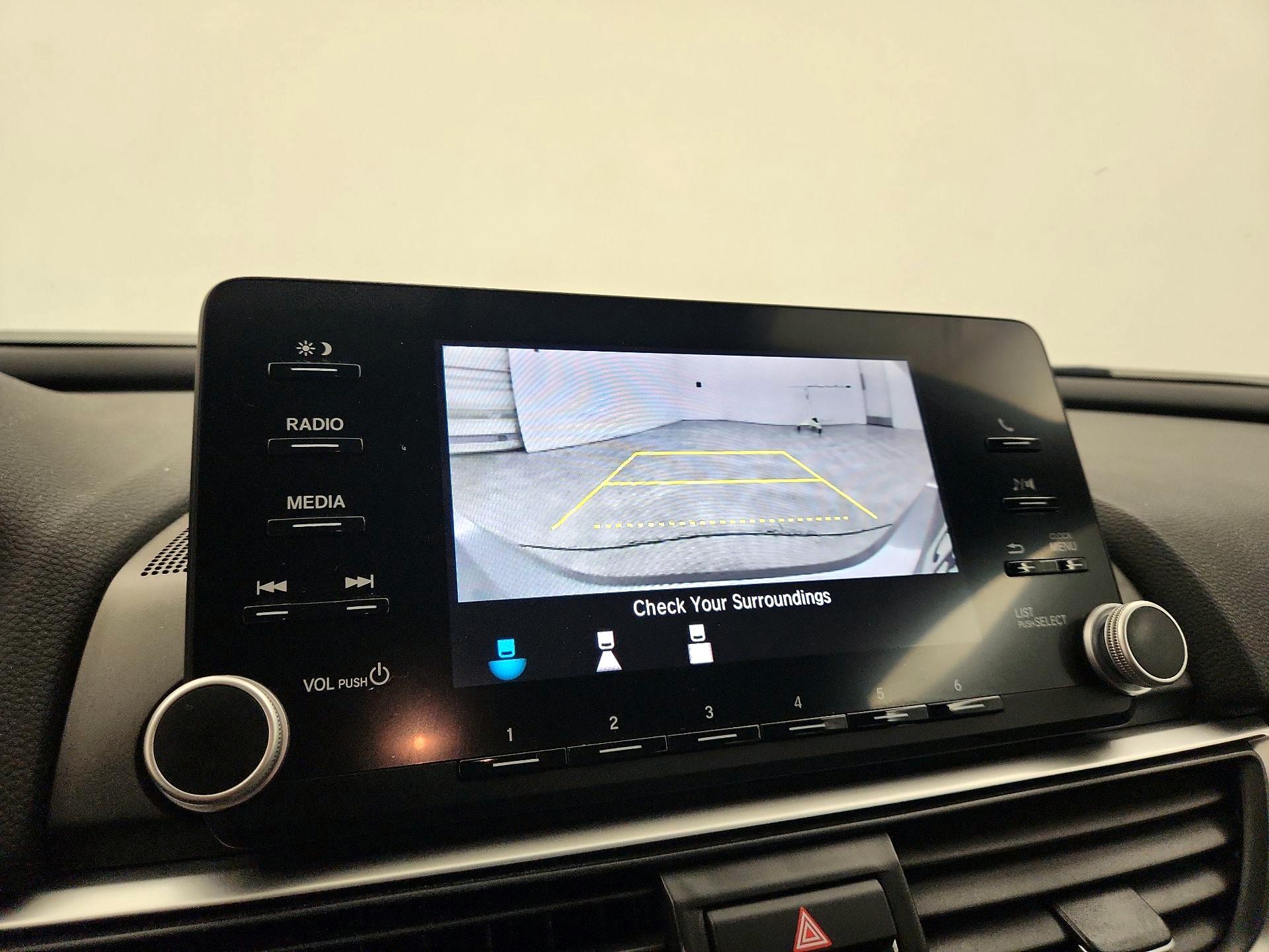 Thumbnail: 2019 Honda Accord - 14