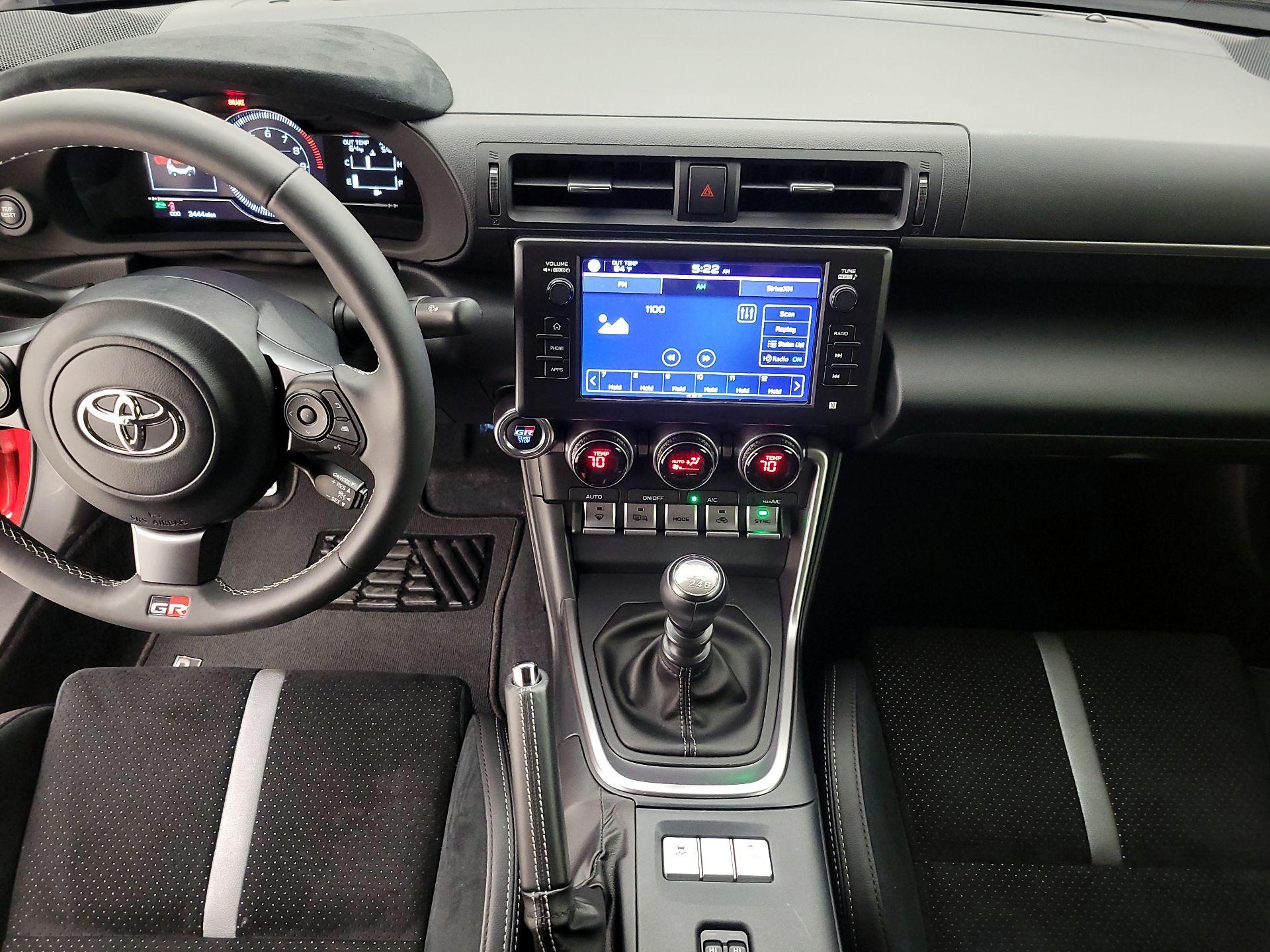 Thumbnail: 2024 Toyota GR86 - 9