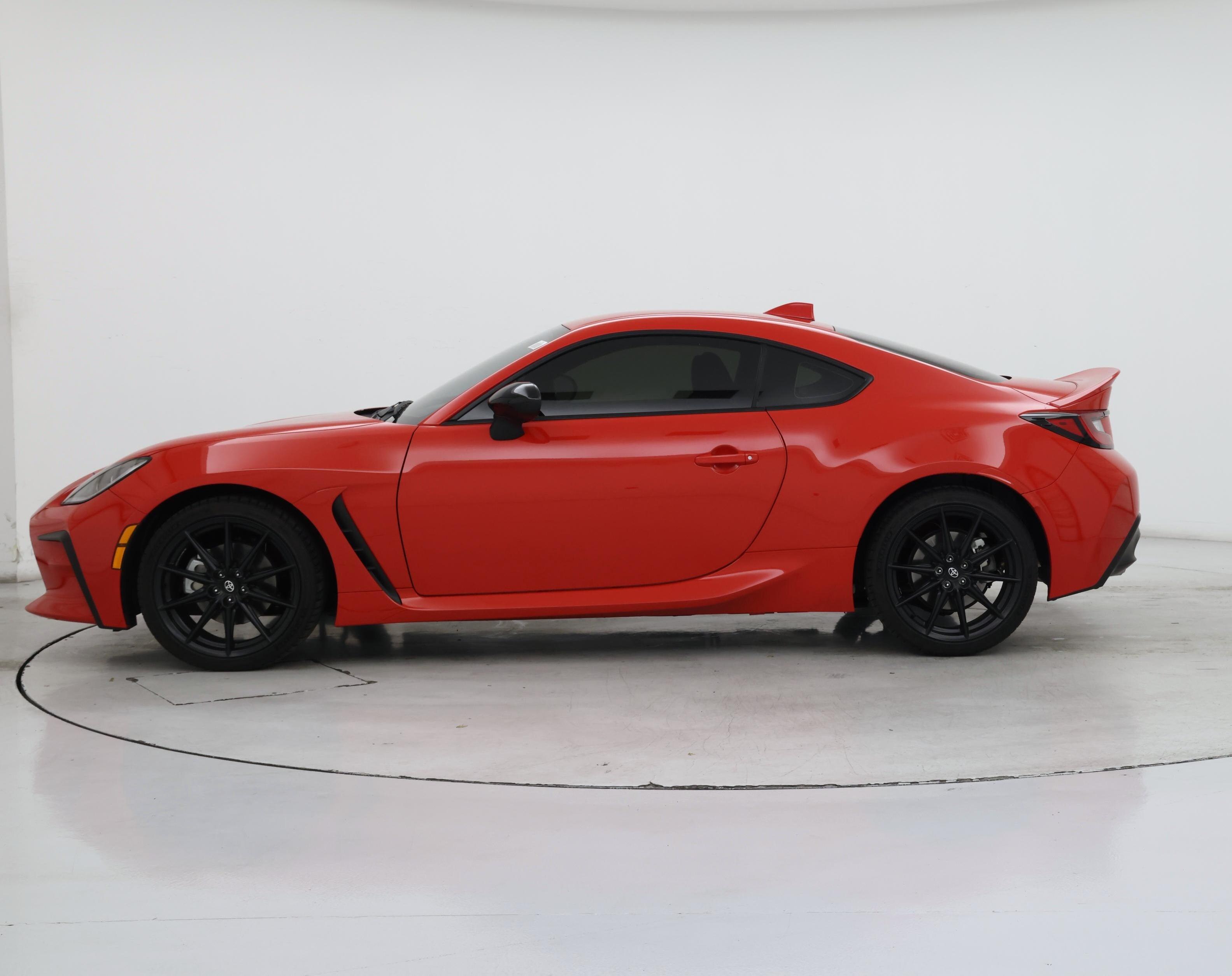 Thumbnail: 2024 Toyota GR86 - 3