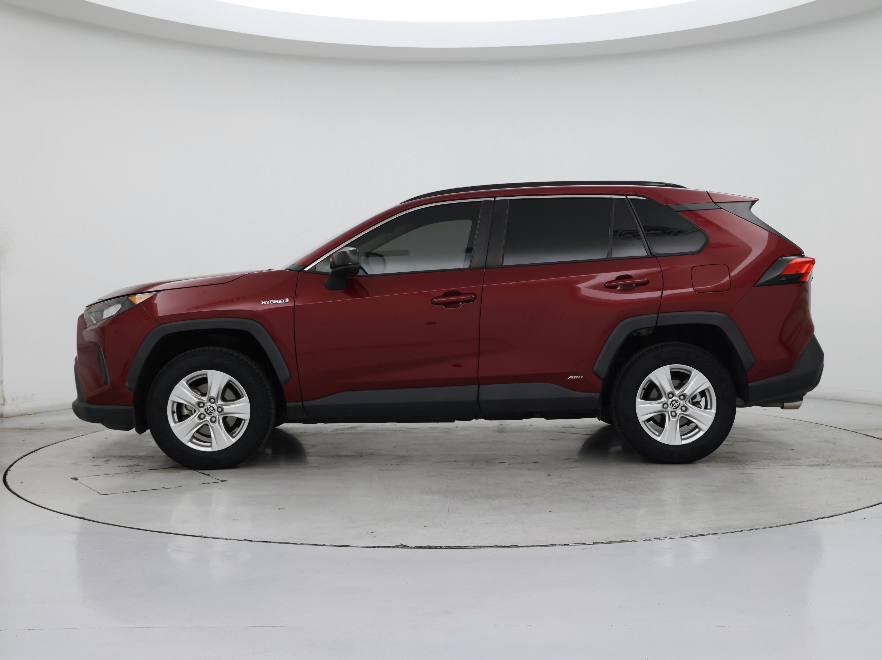 Thumbnail: 2020 Toyota RAV4 - 3