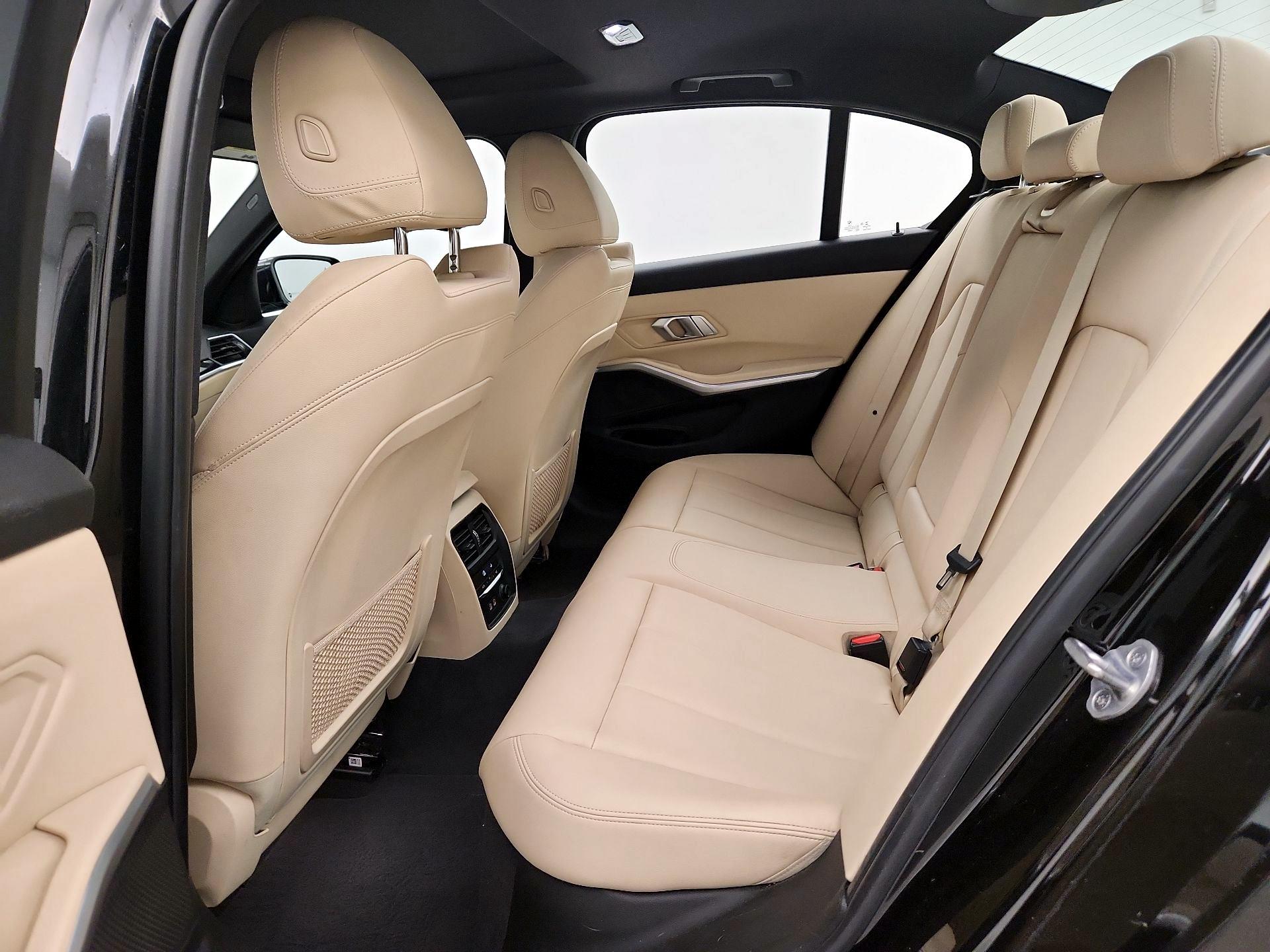 Thumbnail: 2019 BMW 3 Series - 20