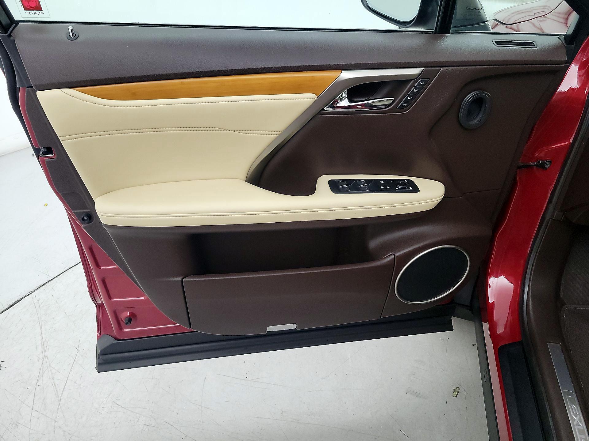 Thumbnail: 2019 Lexus RX - 12