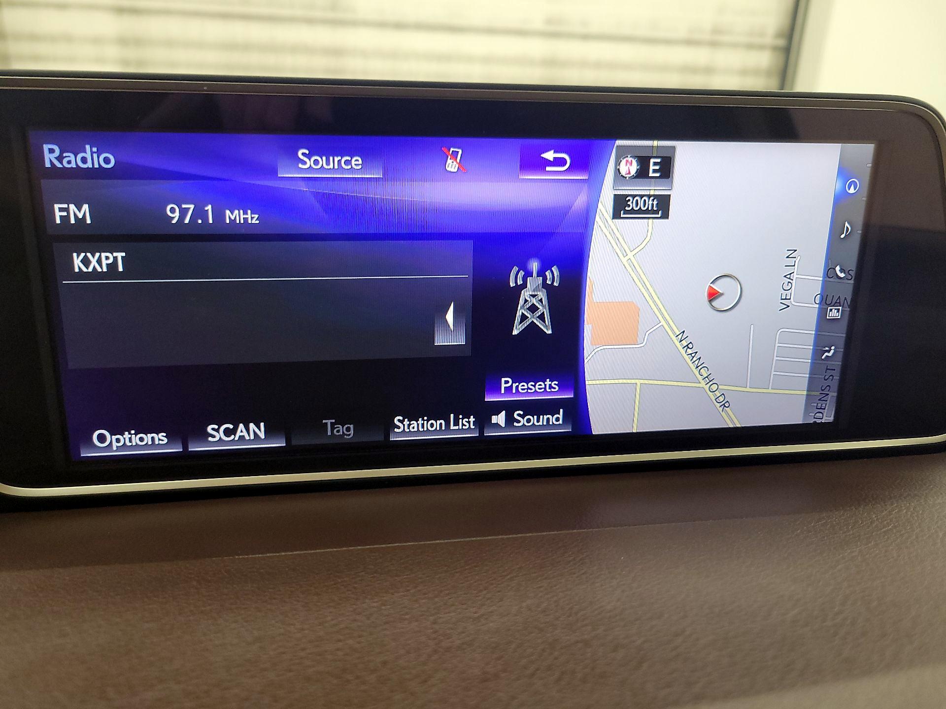 Thumbnail: 2019 Lexus RX - 16
