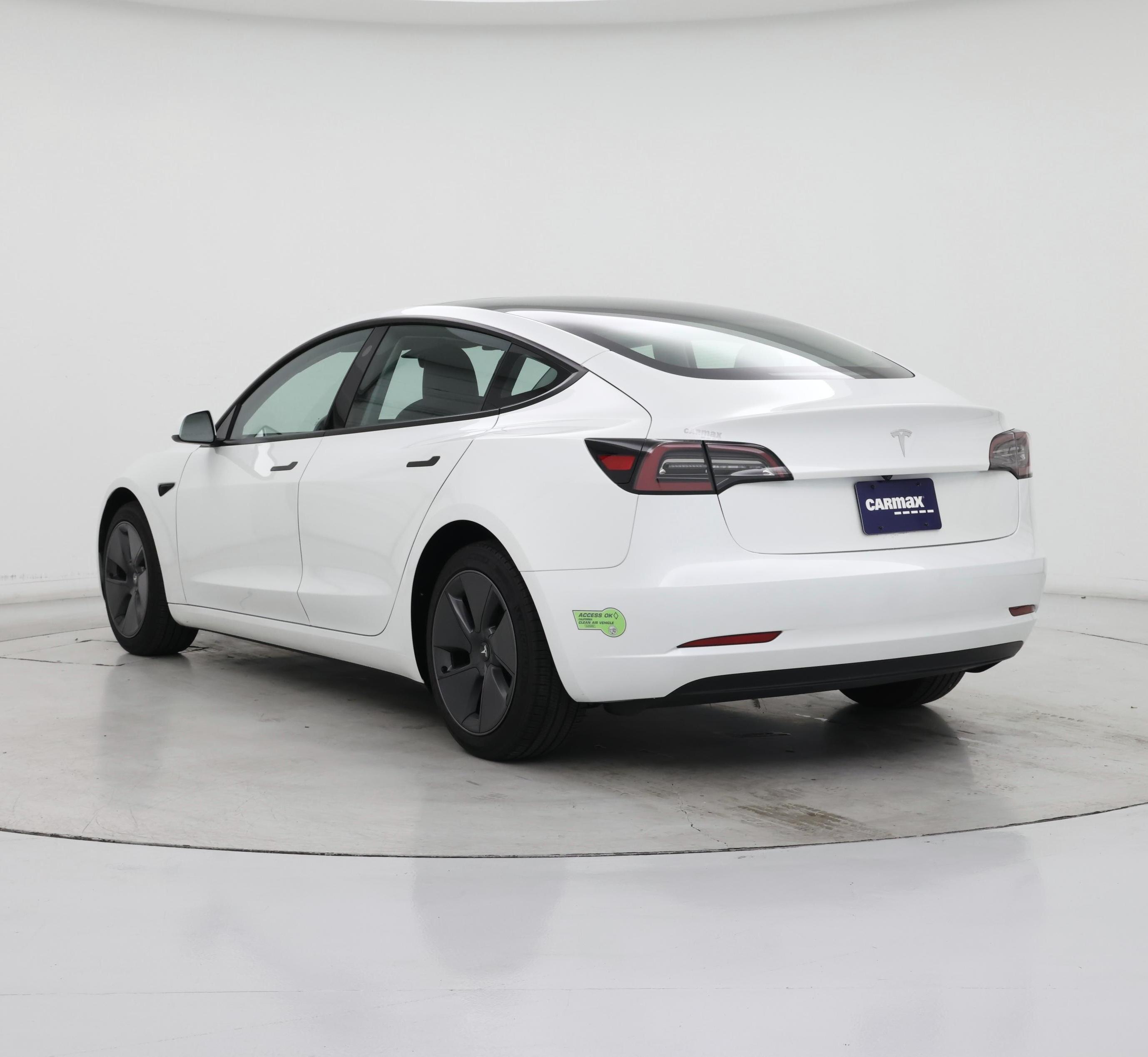 Thumbnail: 2023 Tesla Model 3 - 2
