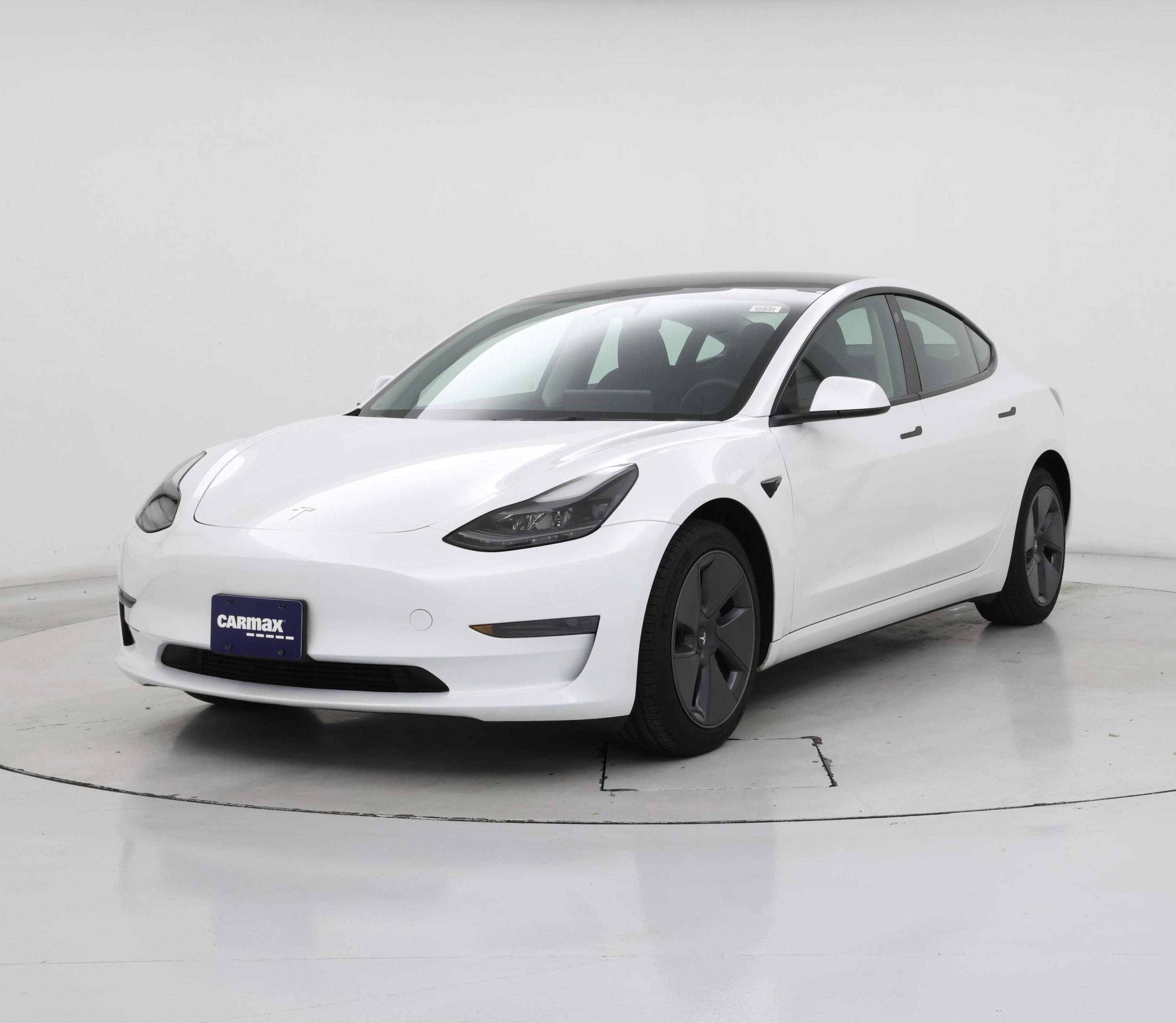 Thumbnail: 2023 Tesla Model 3 - 4