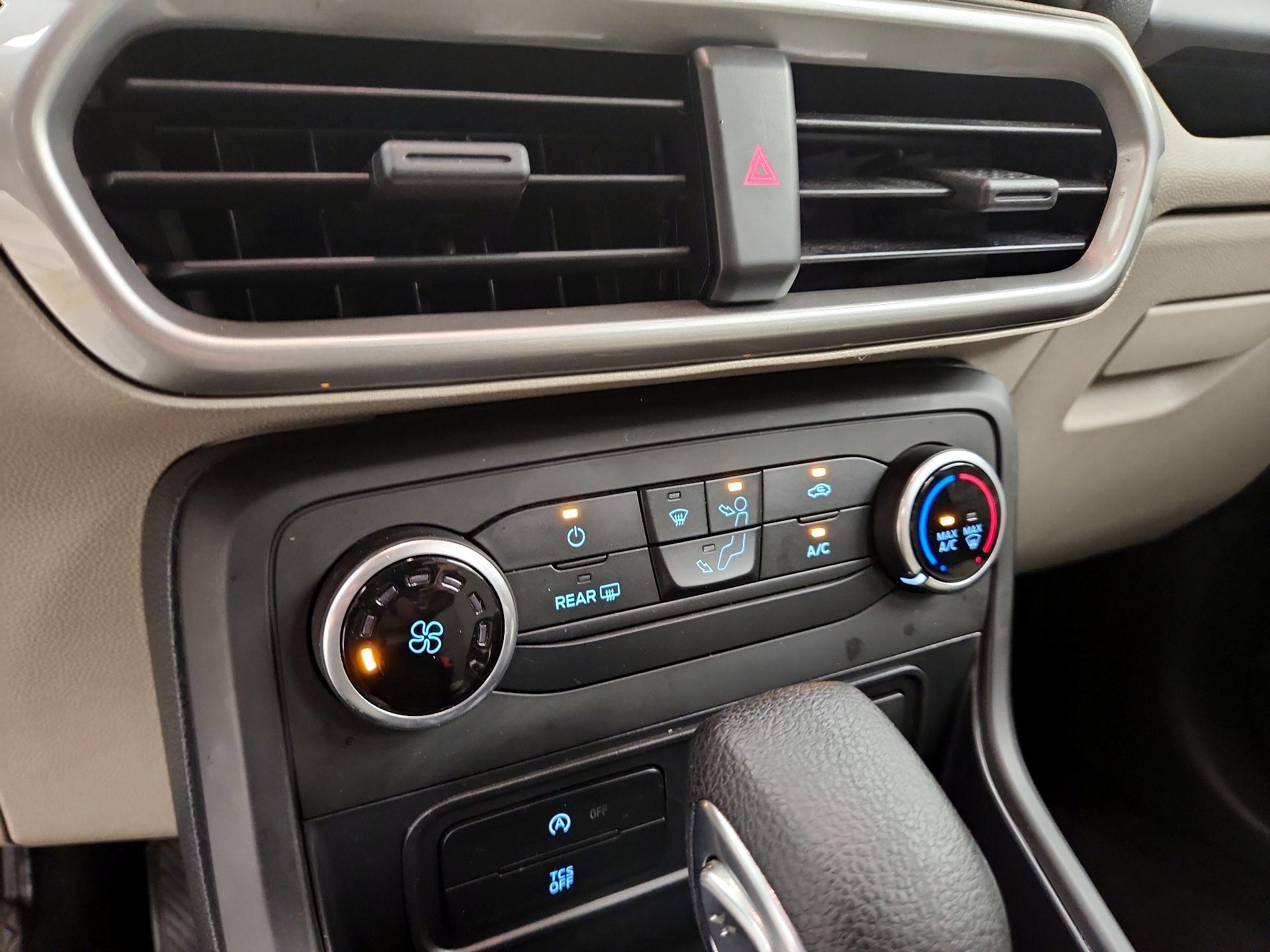 Thumbnail: 2021 Ford EcoSport - 16