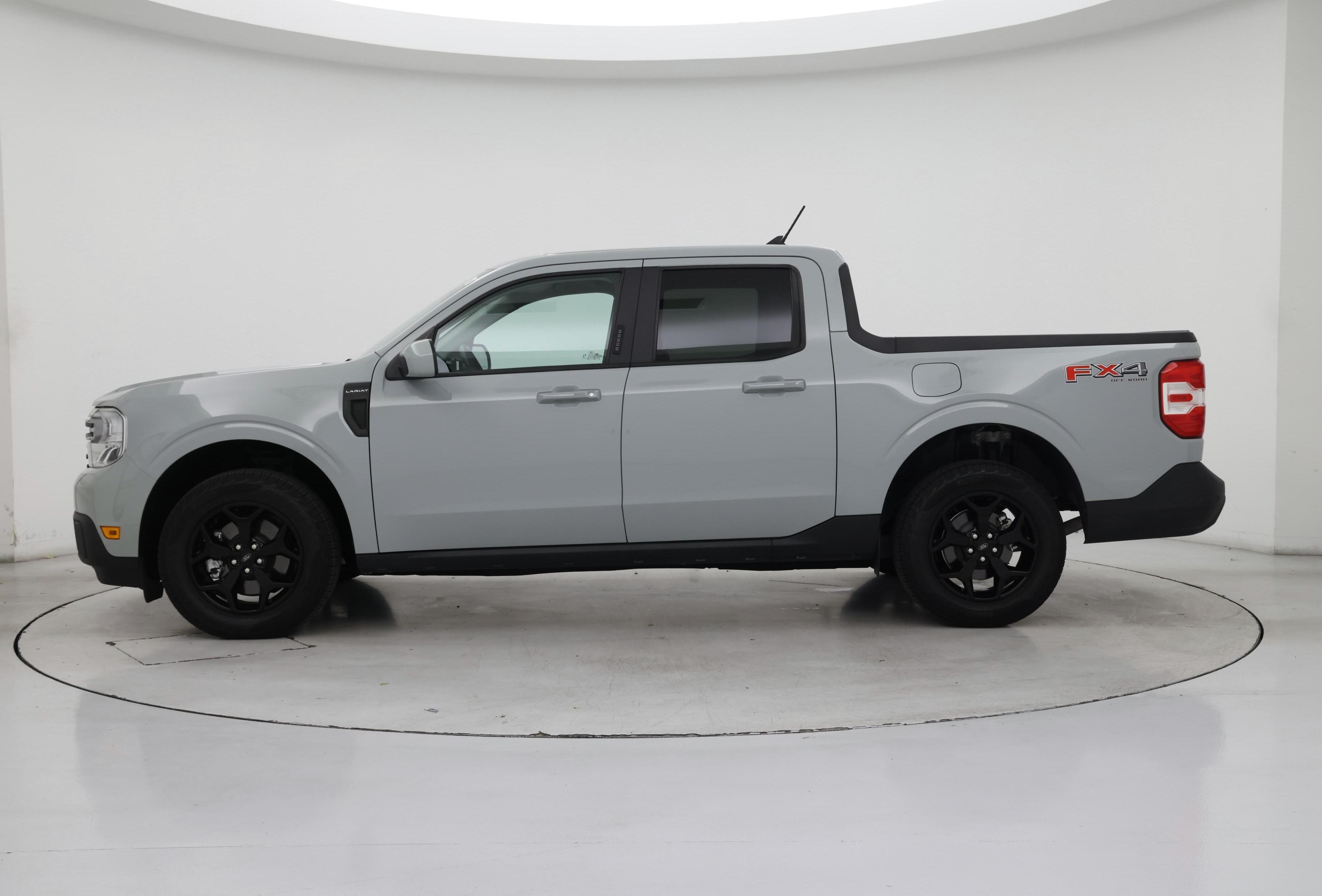 Thumbnail: 2022 Ford Maverick - 3