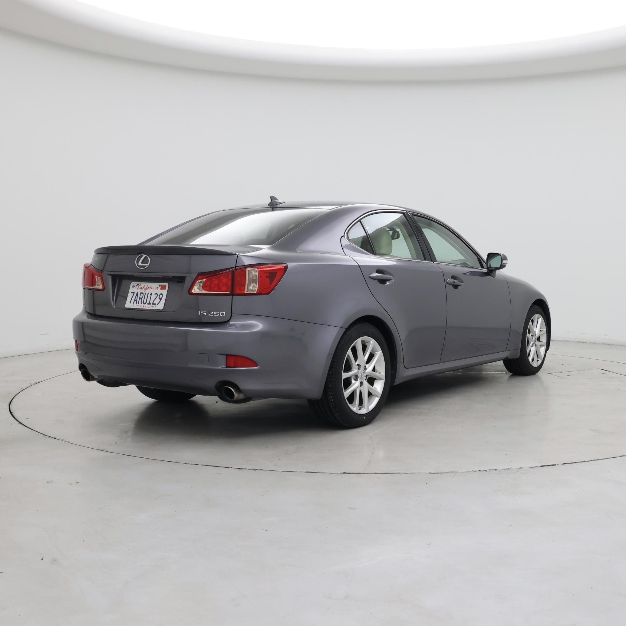 Thumbnail: 2013 Lexus IS - 8