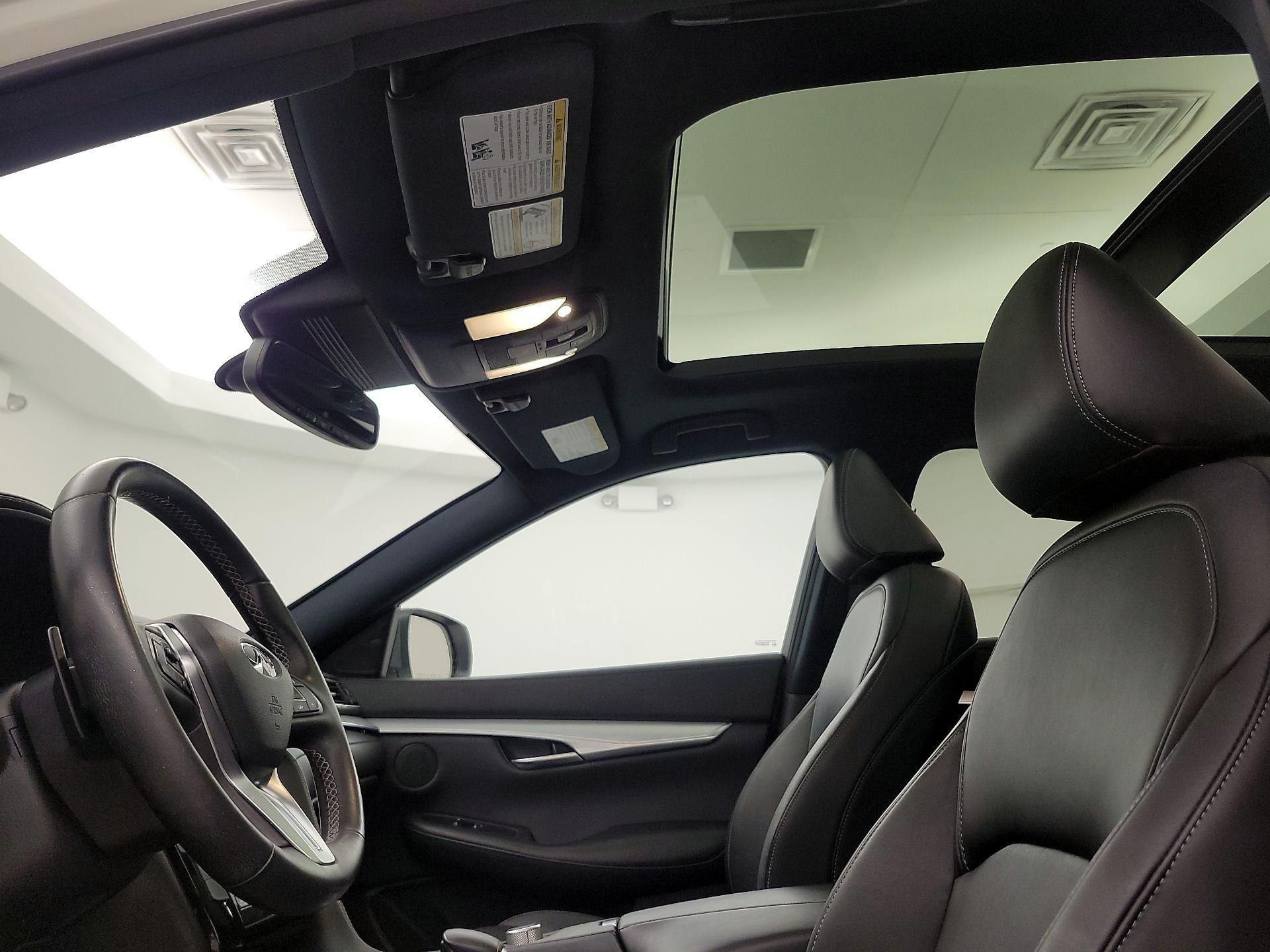 Thumbnail: 2020 INFINITI QX50 - 20