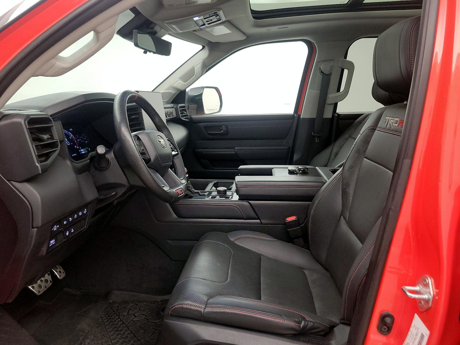 Thumbnail: 2023 Toyota Tundra - 11