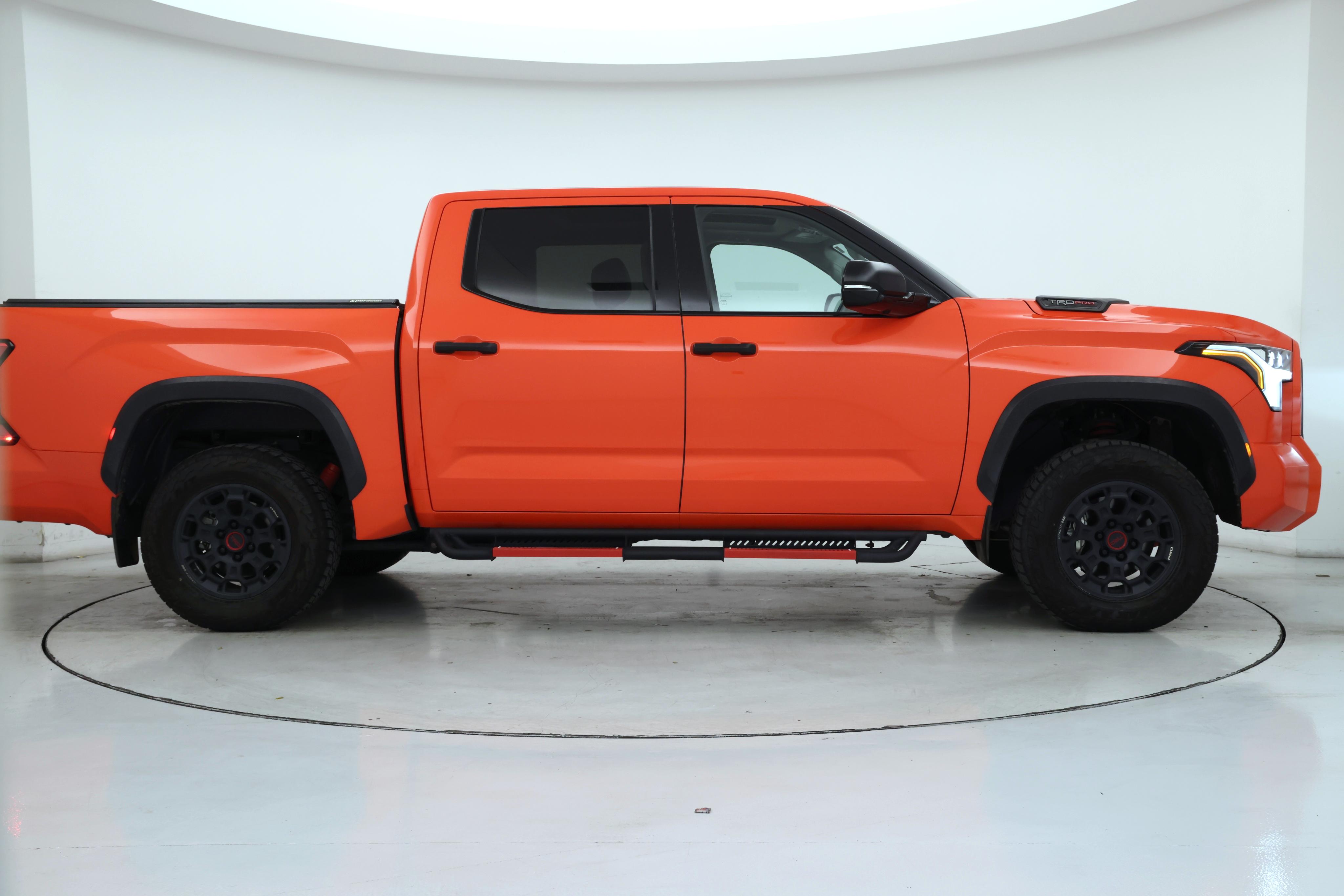 Thumbnail: 2023 Toyota Tundra - 7