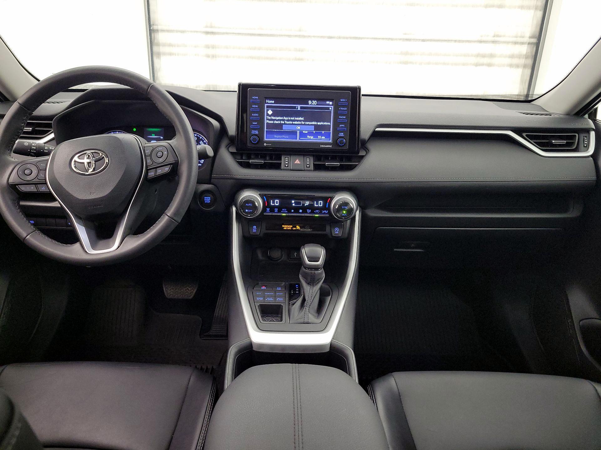 Thumbnail: 2022 Toyota RAV4 - 9