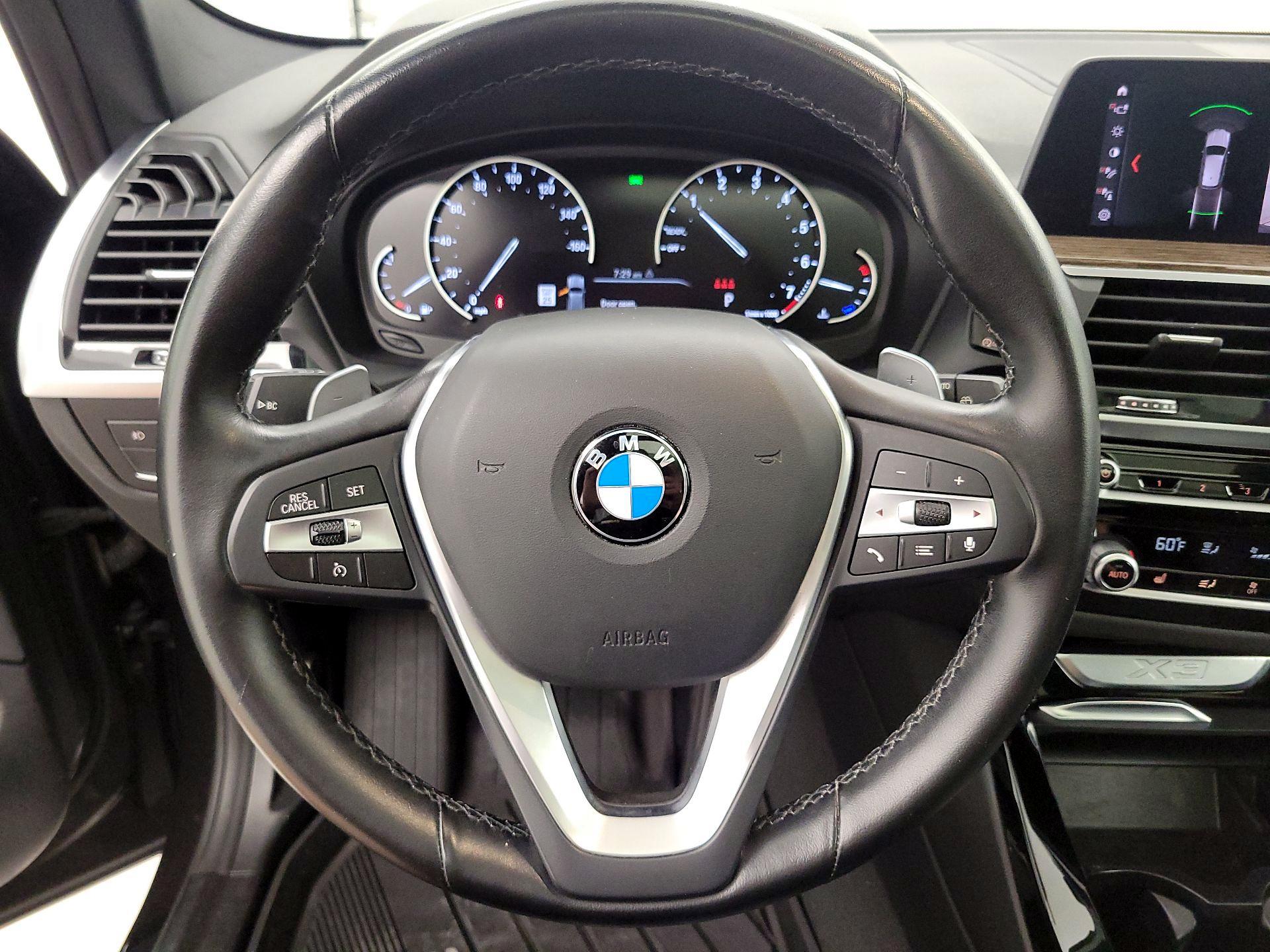 Thumbnail: 2021 BMW X3 - 10