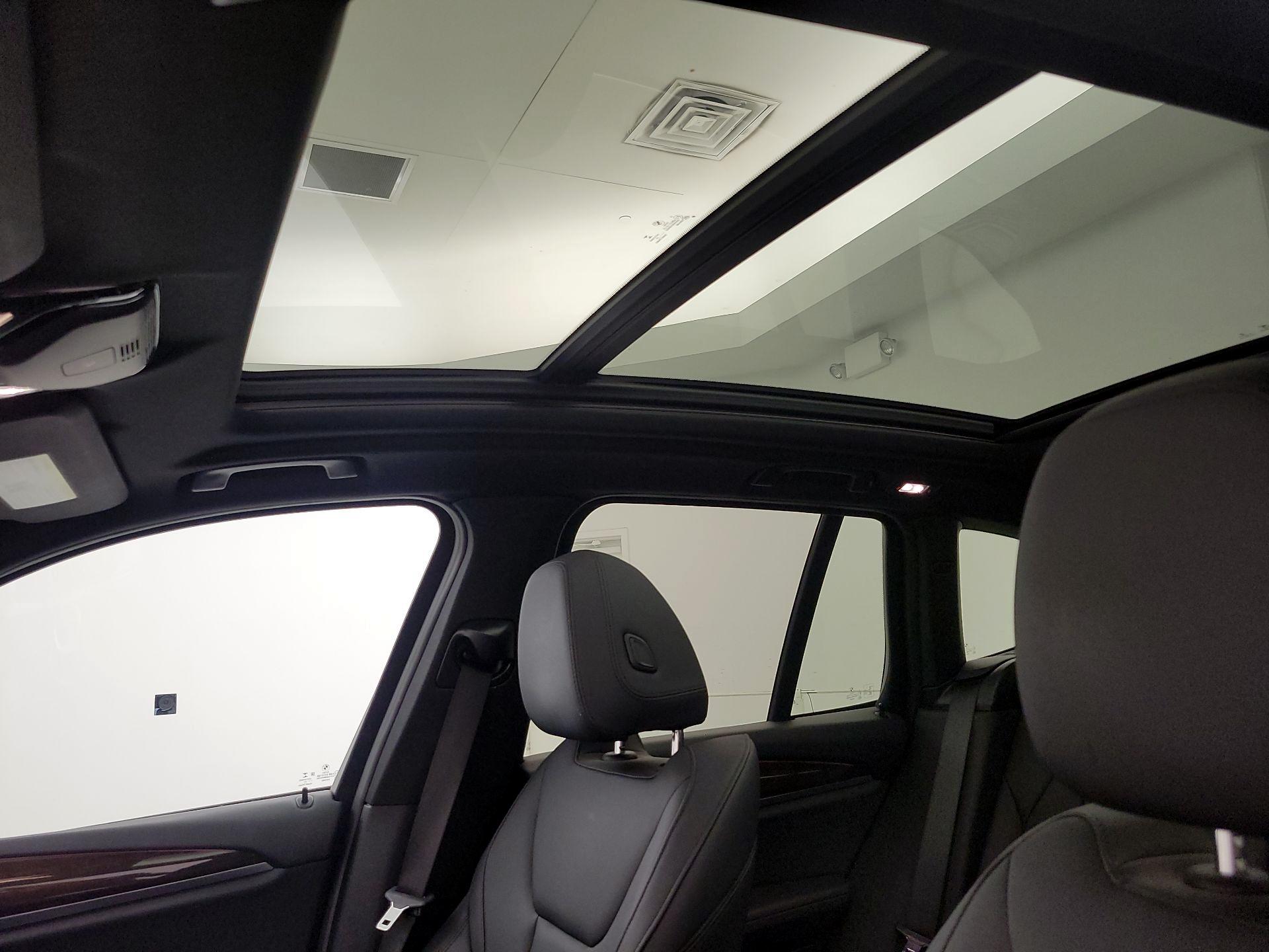 Thumbnail: 2021 BMW X3 - 19