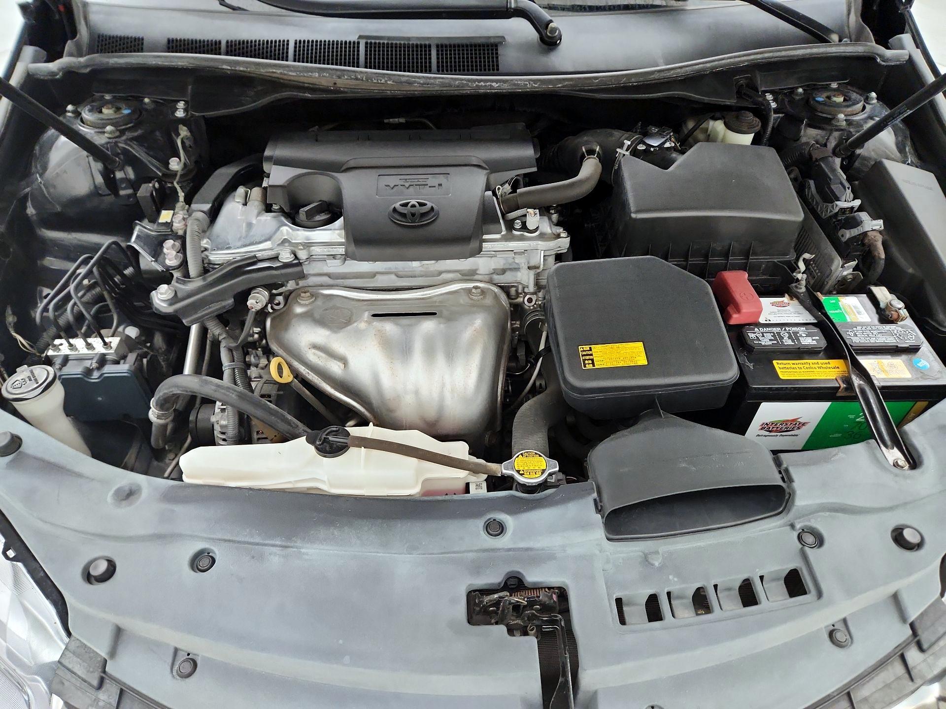 Thumbnail: 2015 Toyota Camry - 19