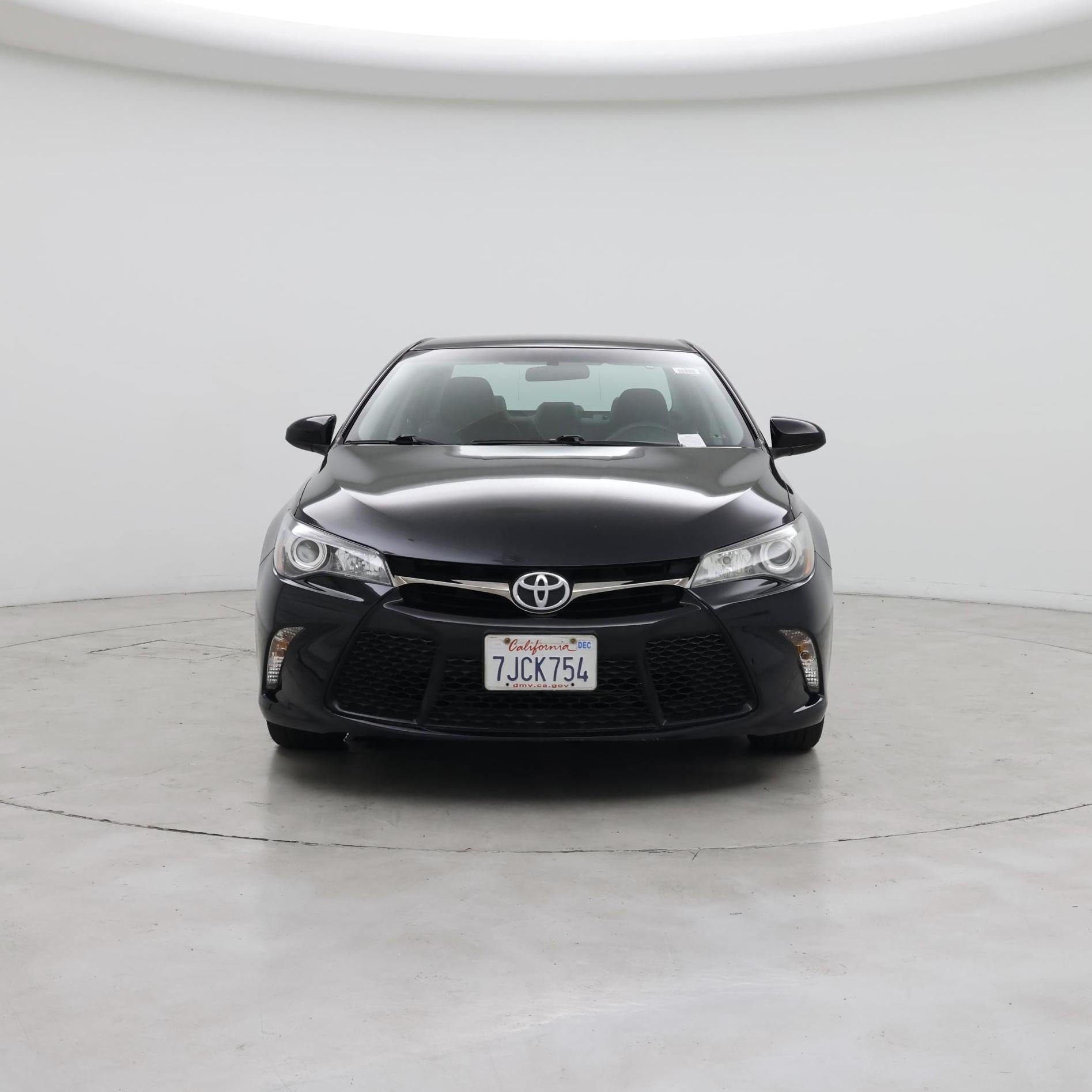 Thumbnail: 2015 Toyota Camry - 5