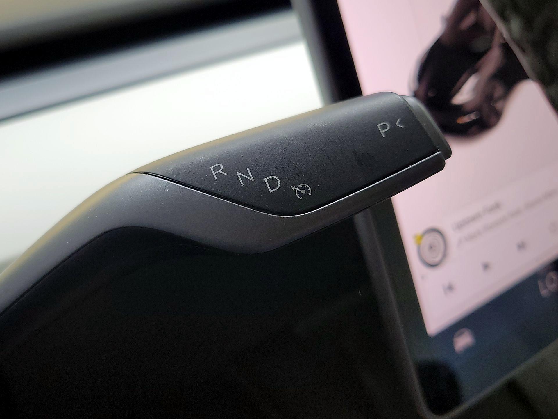 Thumbnail: 2021 Tesla Model 3 - 17